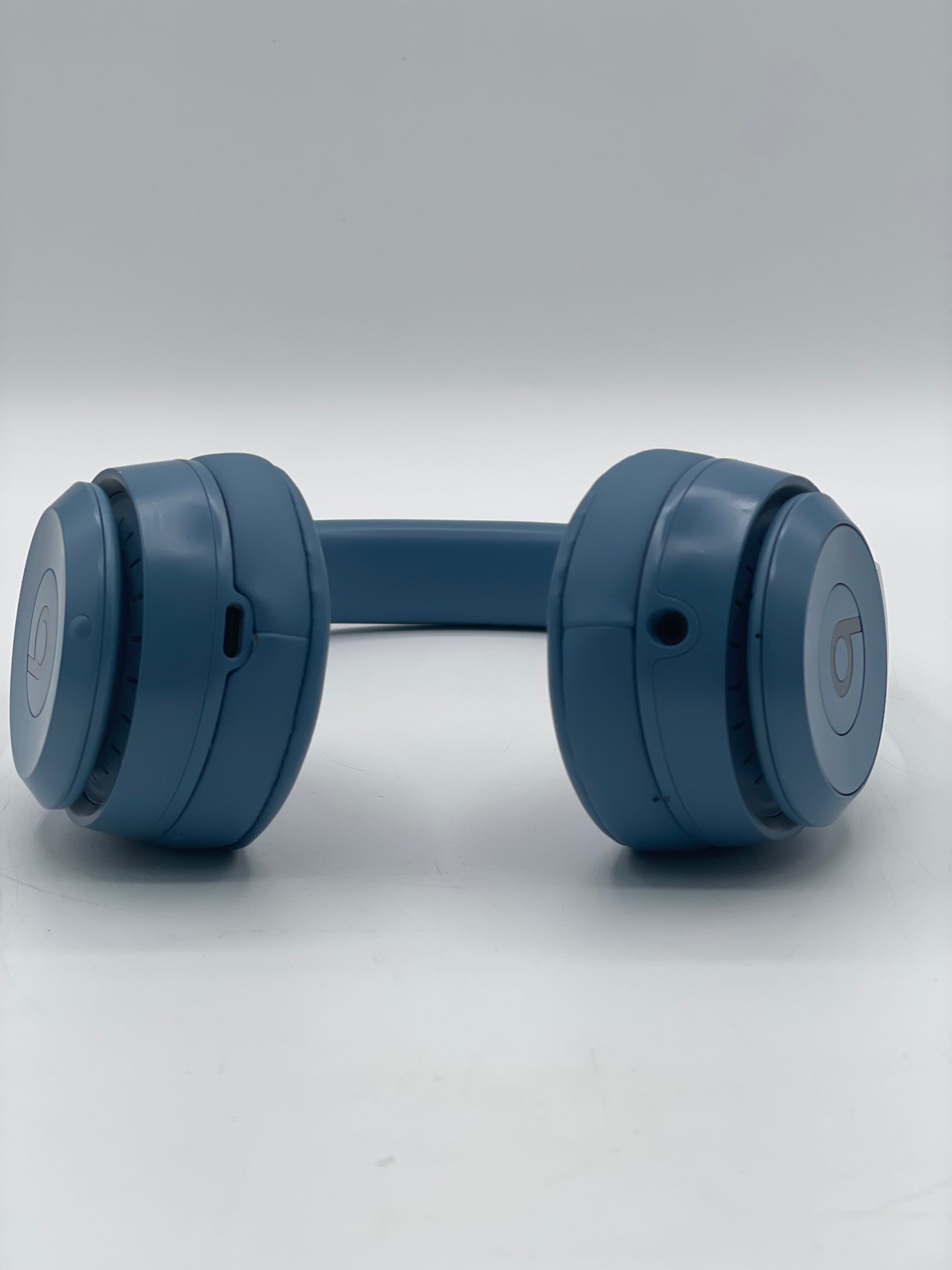 Apple Beats By Dre Solo 4 True Wireless On-Ear Headphones MUW43LL/A - Slate Blue
