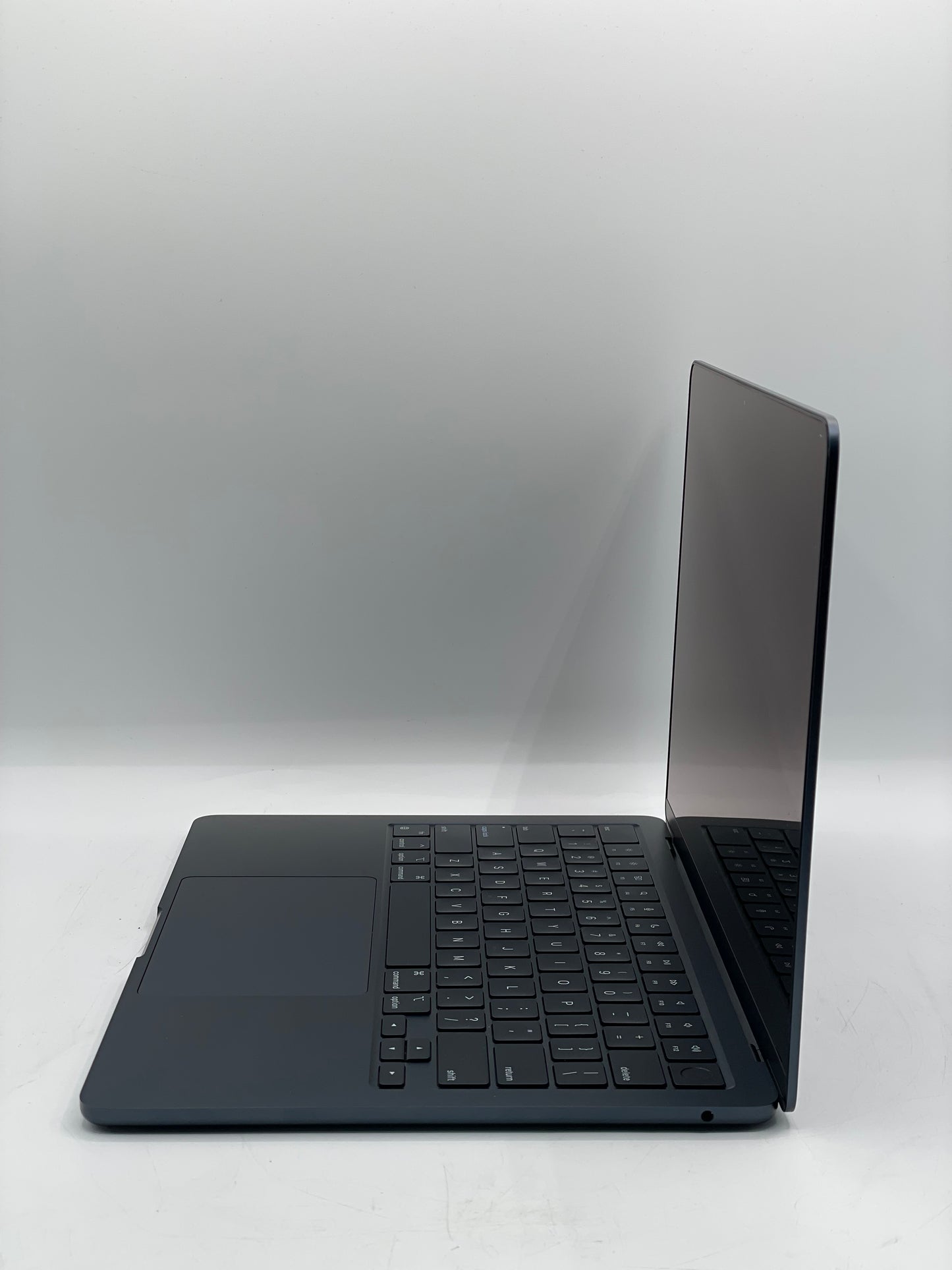 Apple MacBook Air 13 in 2024 Midnight/Apple M3 4.05 GHz, 256 GB 8 GB 8-Core