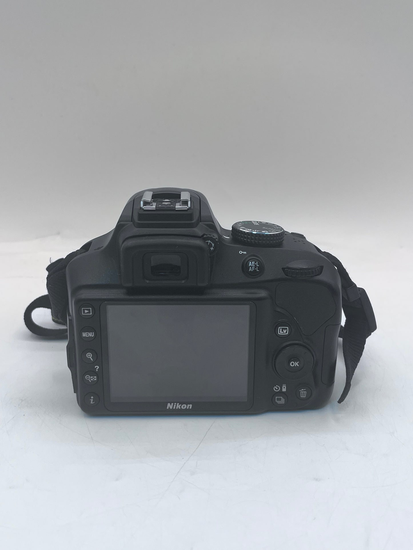 Nikon D3400 Digital Camera 24.2MP w/ Nikon DX VR AF-P NIKKOR 18-55mm 1:3.5-5.6G Lens Black