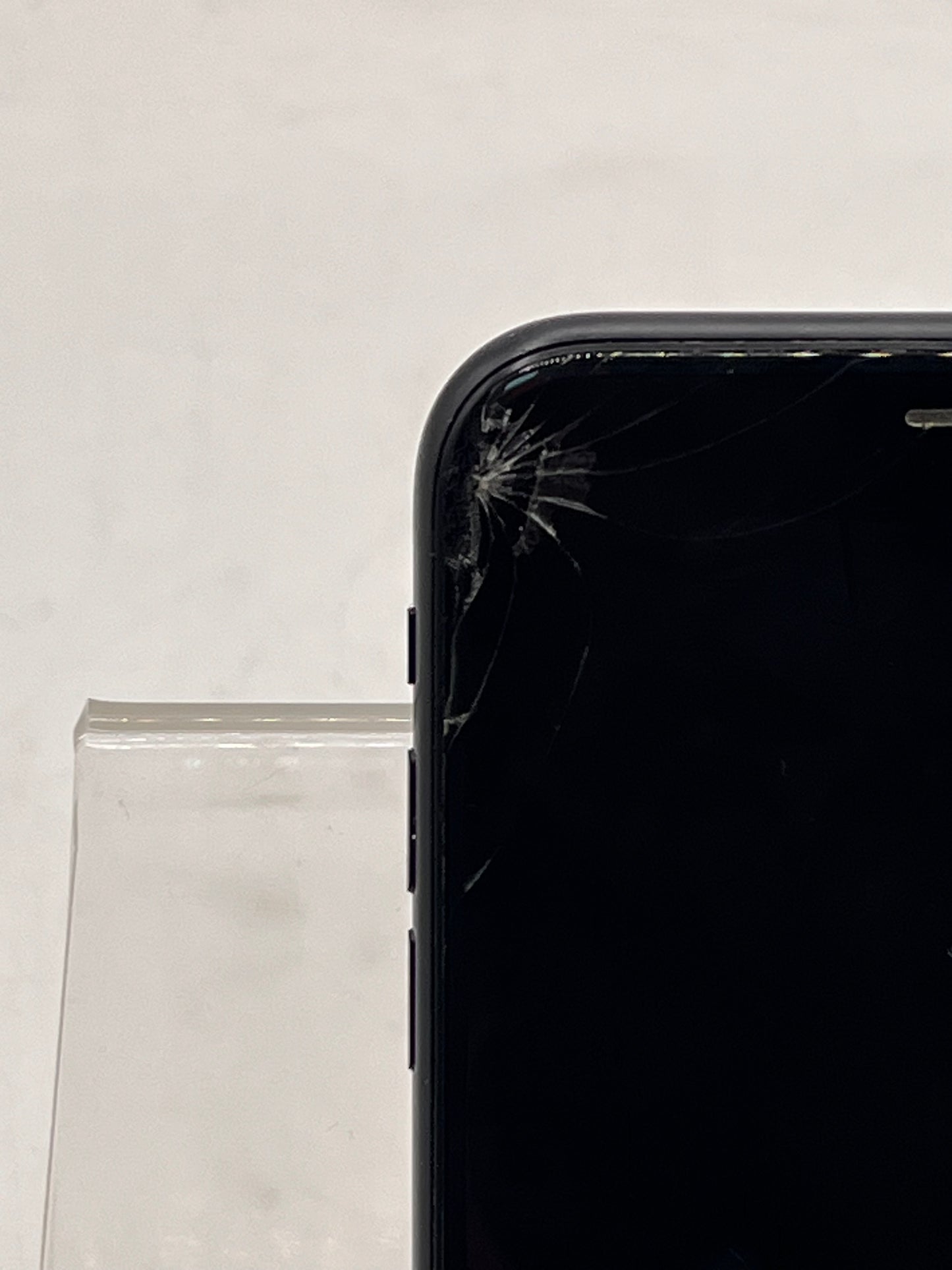 Unlocked Apple iPhone XR 64GB MT2E2LL/A A1984 Black