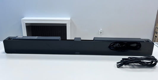 Bose Smart Soundbar 700  425842 Bluetooth With HDMI Cable & Power Cord - Black