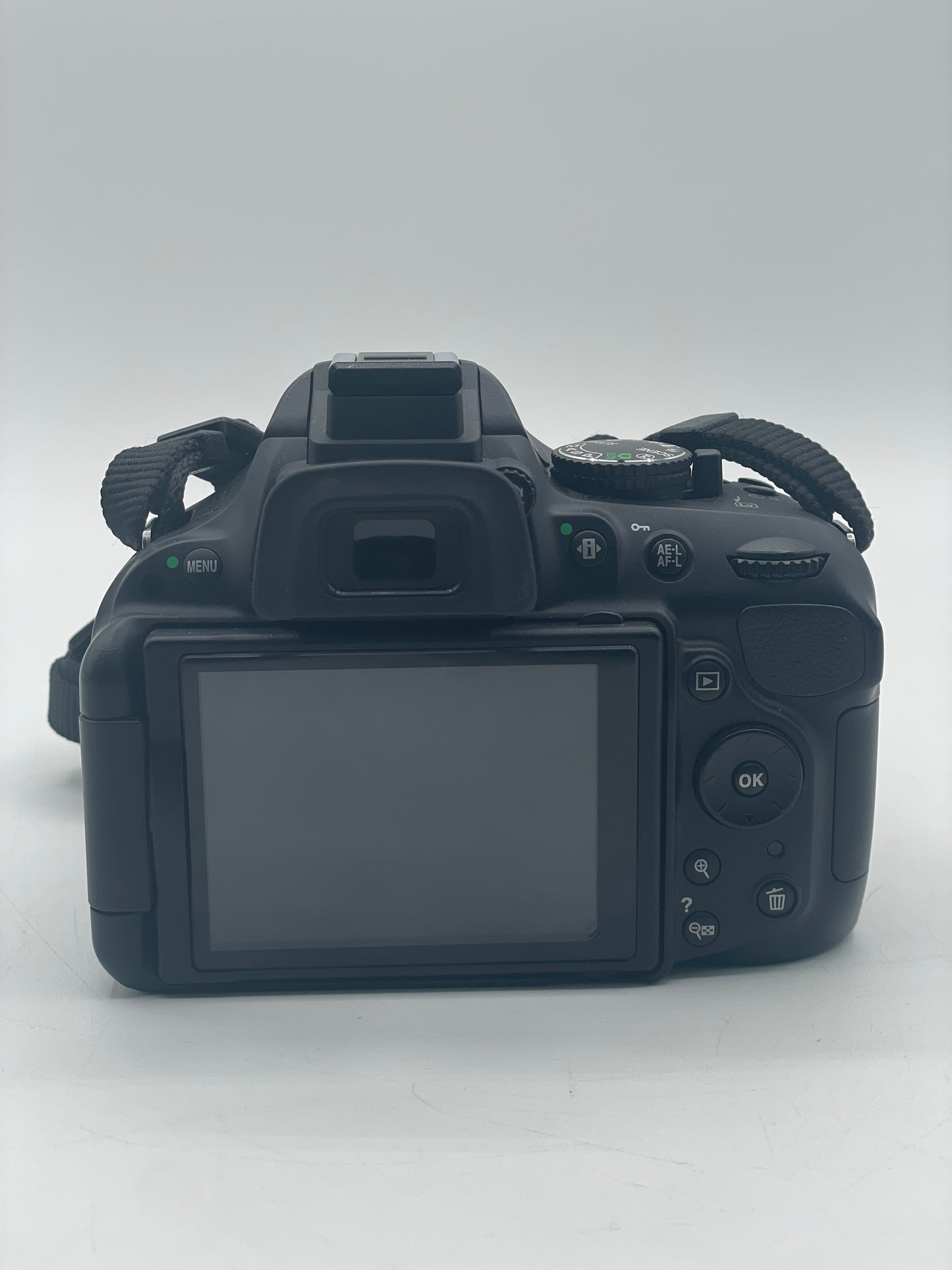 Nikon D5200 24.1MP Digital SLR Camera Body & AF-S NIKKOR 18-55MM Lens TESTED