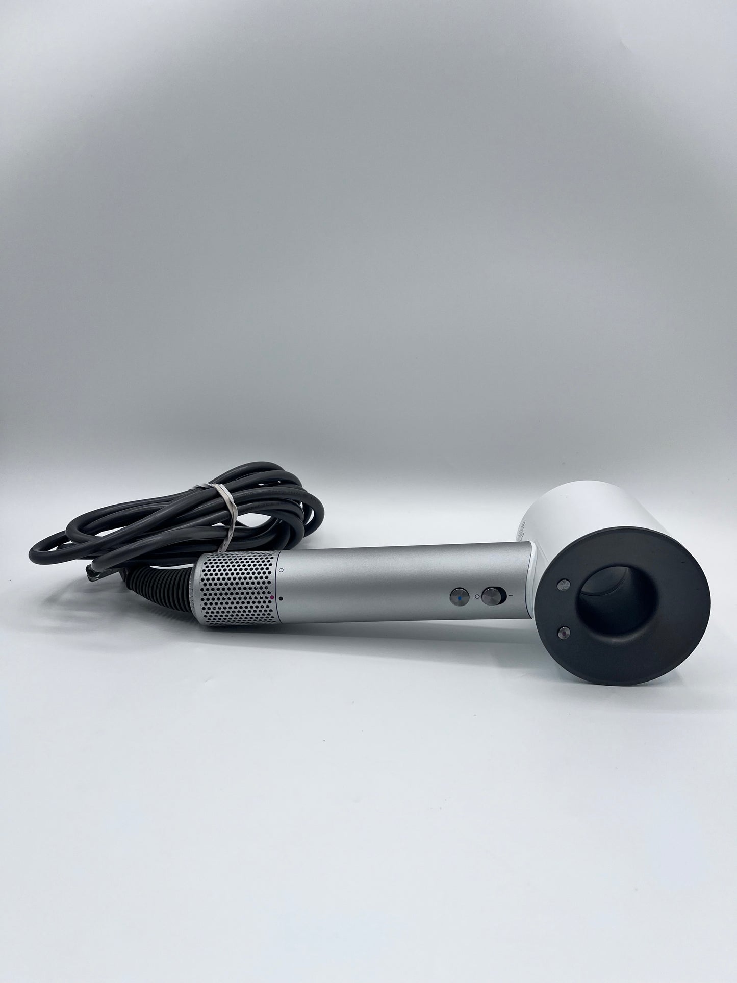 Dyson Supersonic Hair Dryer Silver READ