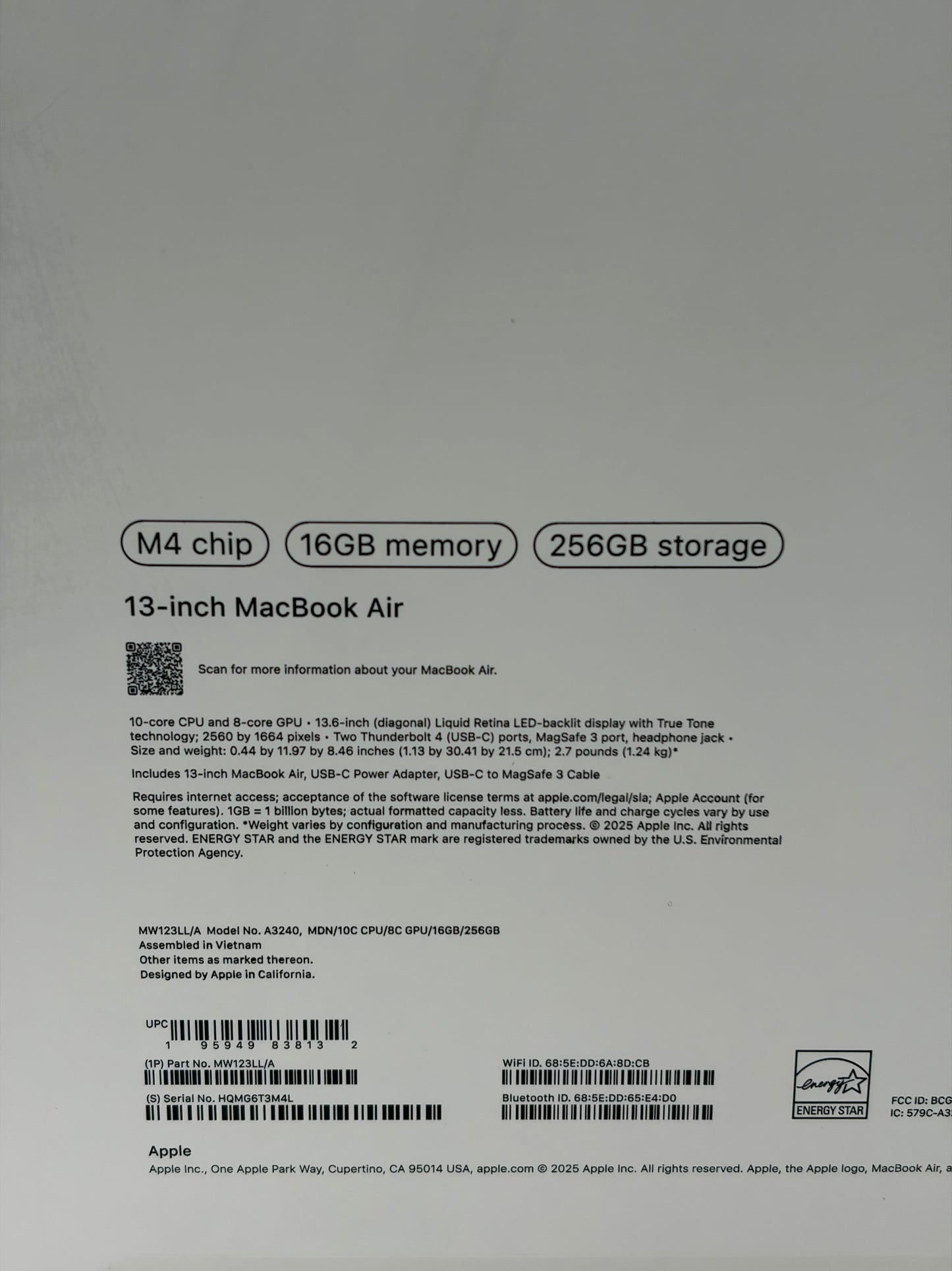 2025 Apple MacBook Air 13" M4 16GB 256GB A3240 MW123LL/A 4 CYCLE COUNT NEAR MINT