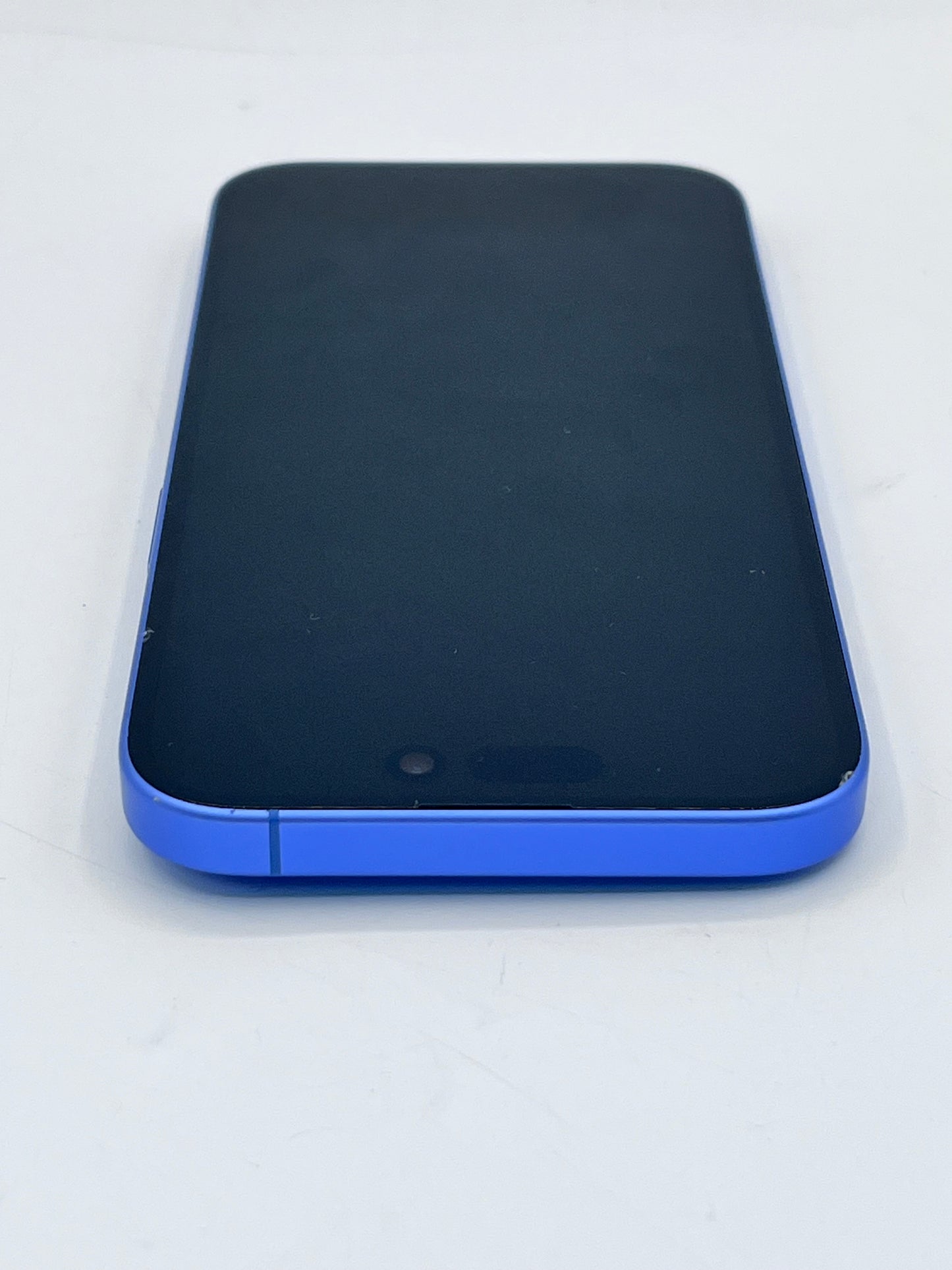 Unlocked Apple iPhone 16 6.1" A3081 MYD13LL/A 256GB - Blue
