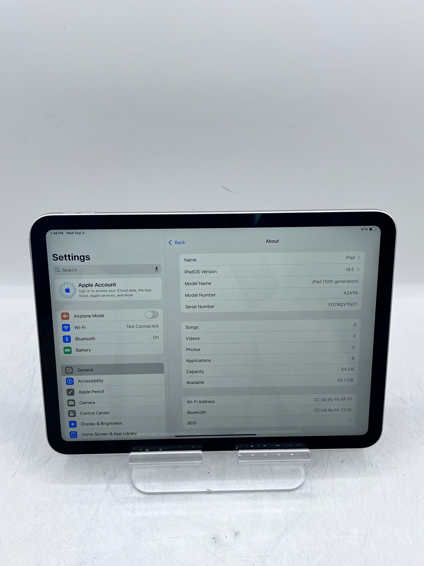 Wi-Fi Only Apple iPad 10th Gen 64GB 10.9" A2696 MPQ03LL/A - Silver Free Shipping