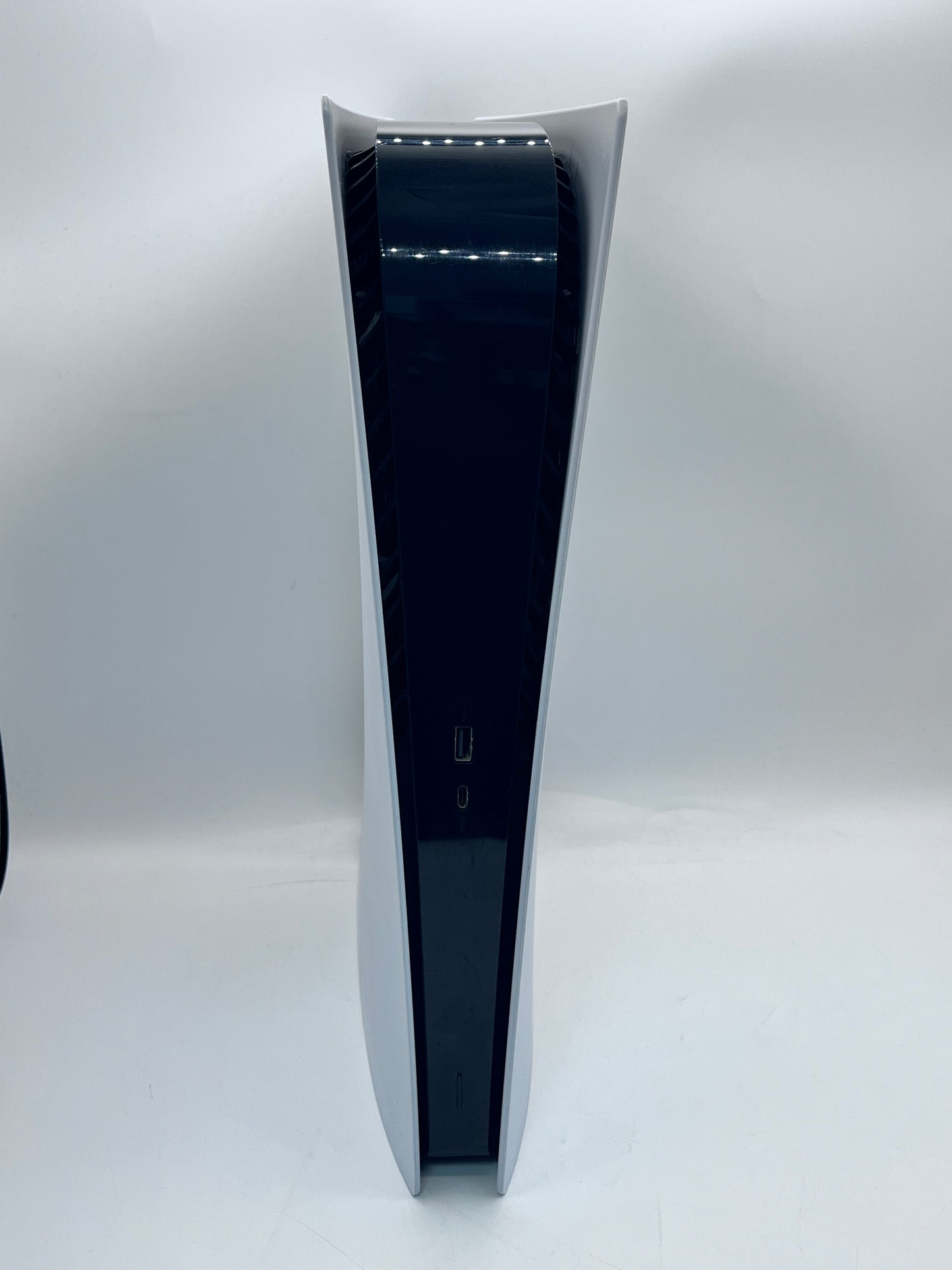 Sony PlayStation 5 Digital Edition CFI-1015B 2020 825GB - White READ