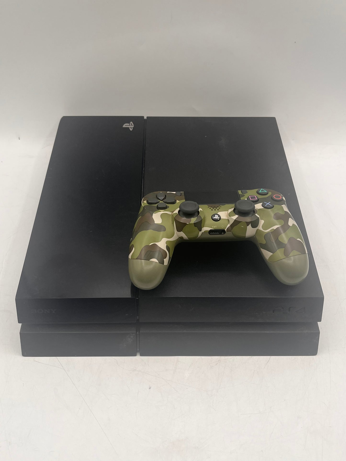 Sony PlayStation 4 CUH-1115A 500GB Black Console with 1 Controller
