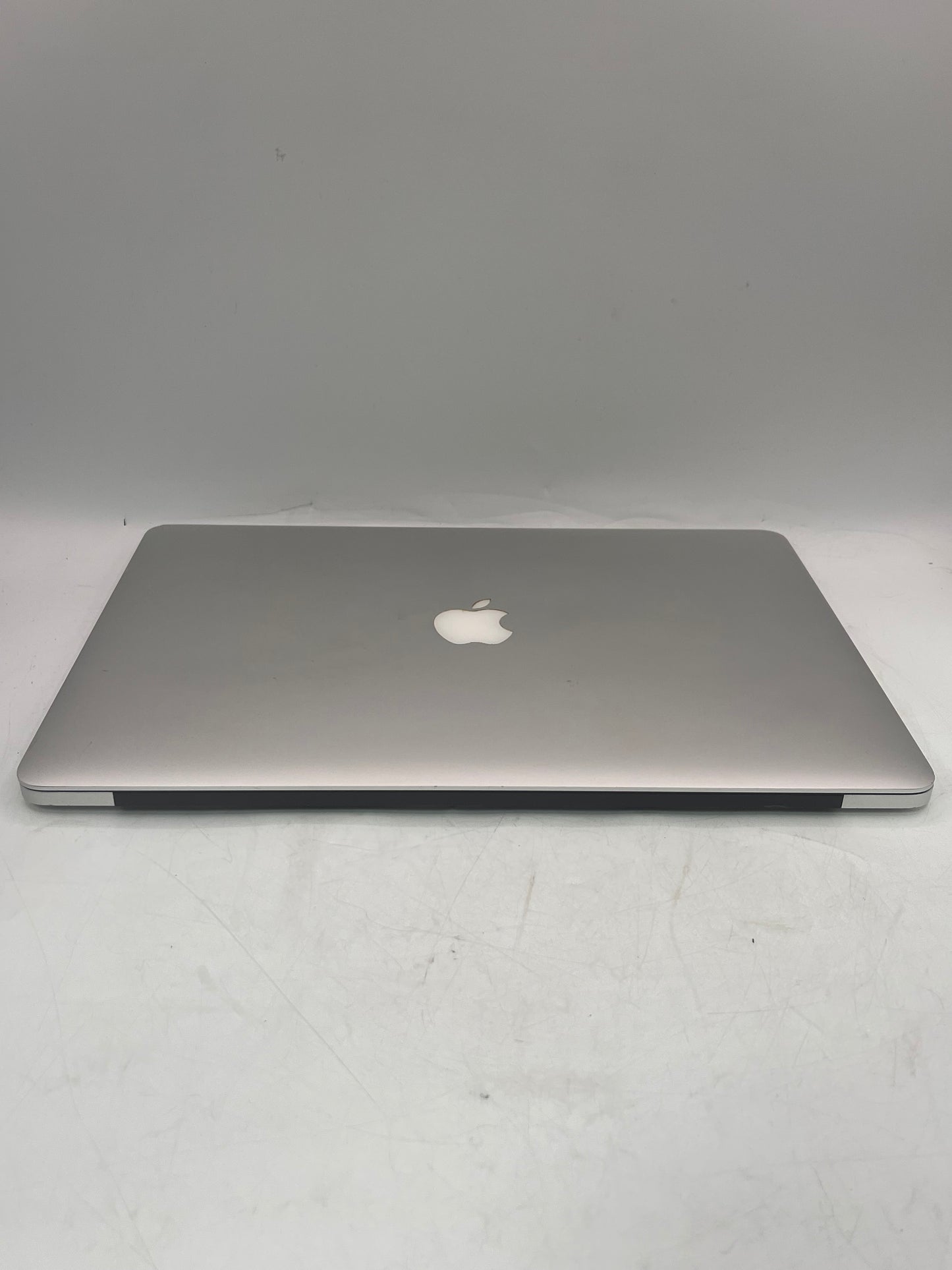 Apple MacBook Pro 15" A1398 2014 Core i7 16GB 512GB Silver