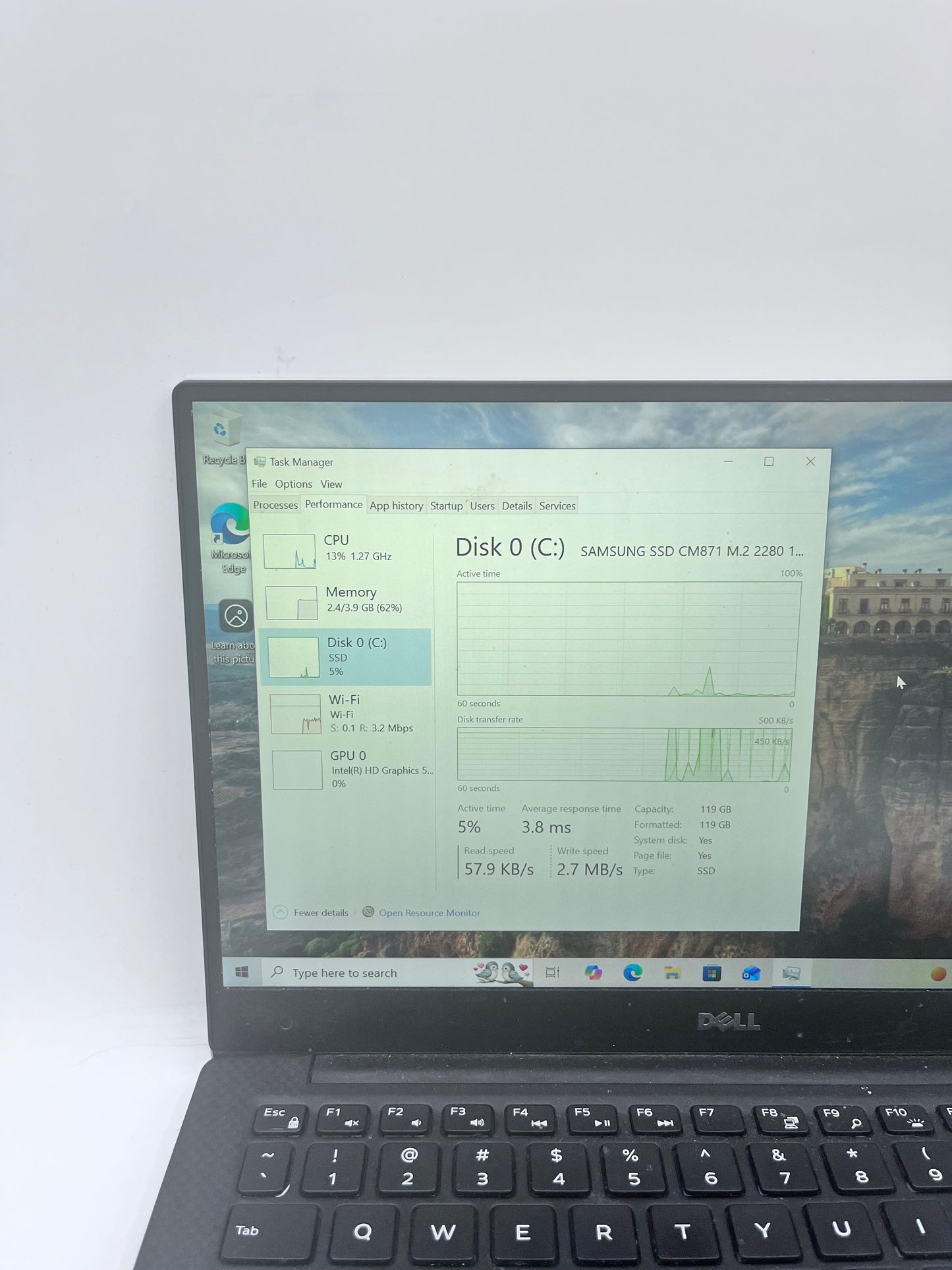 Dell XPS 13 9343 13" Core i3 5th Gen 4GB 128GB Black