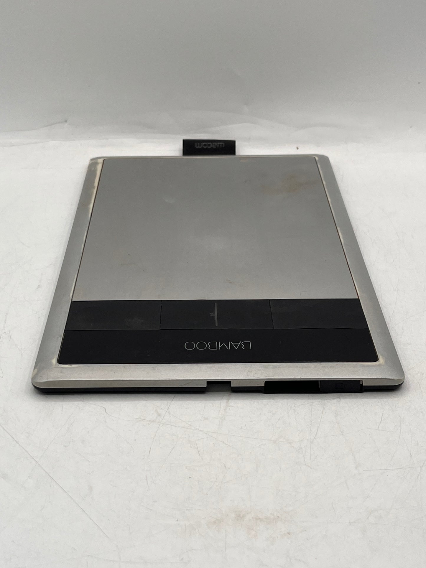 Wacom CTH-470 Tablet - Silver/Black