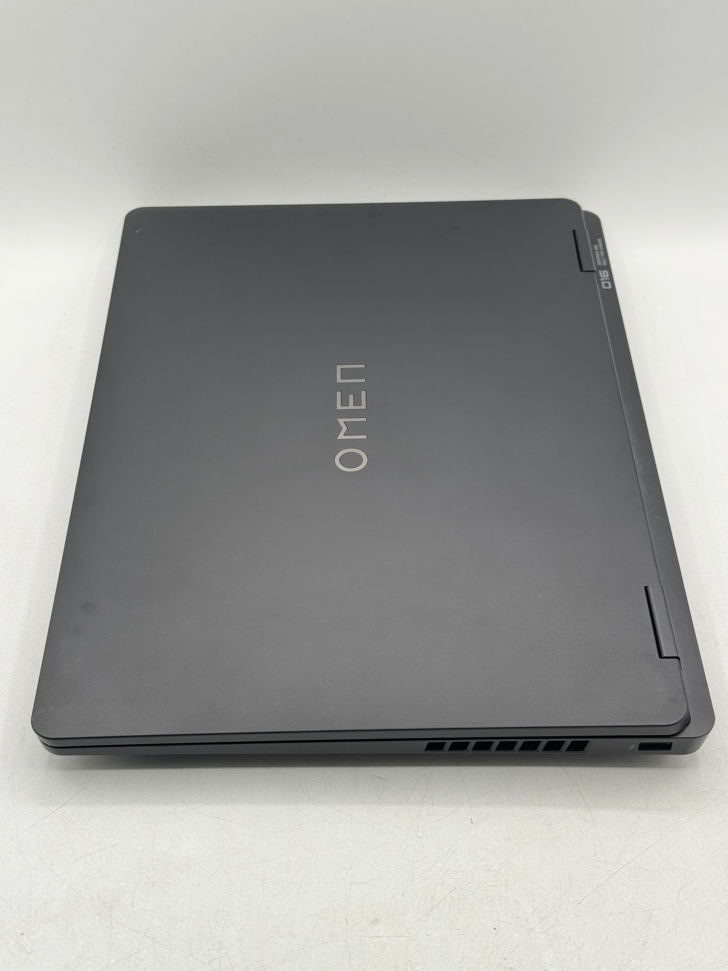 HP Omen 16-ap0053dx 16" Ryzen 9 8940HX 2.4GHz 32GB RAM 1TB SSD GeForce RTX 5060