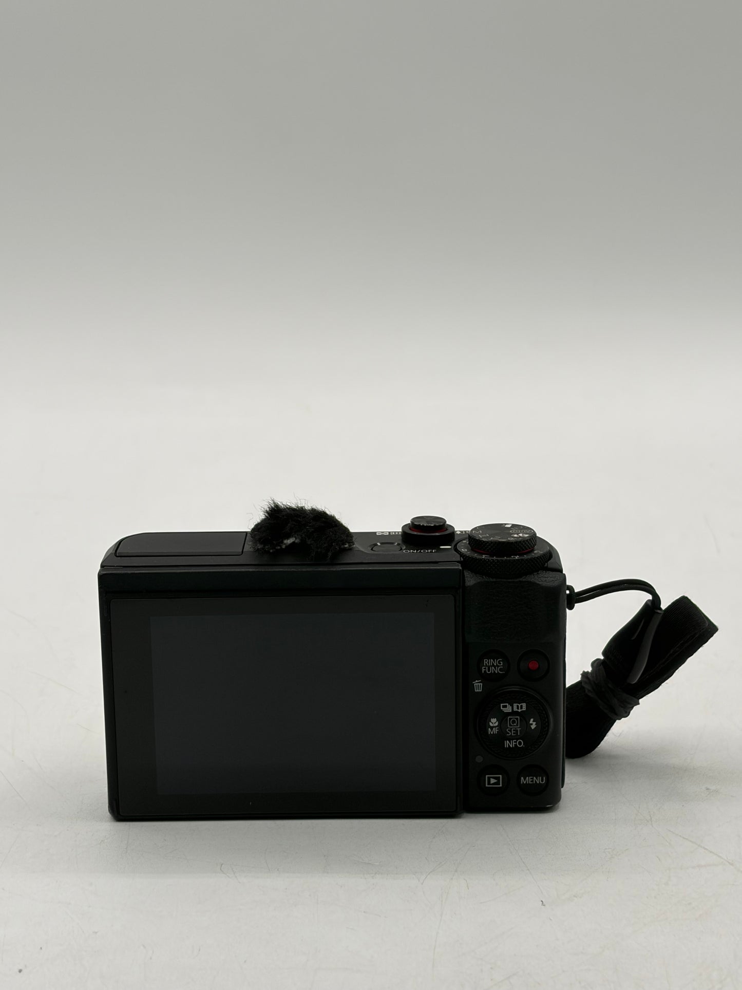 Canon PowerShot G7 X Mark II  20.1 MP 4.2x Optical Zoom Digital Camera Black
