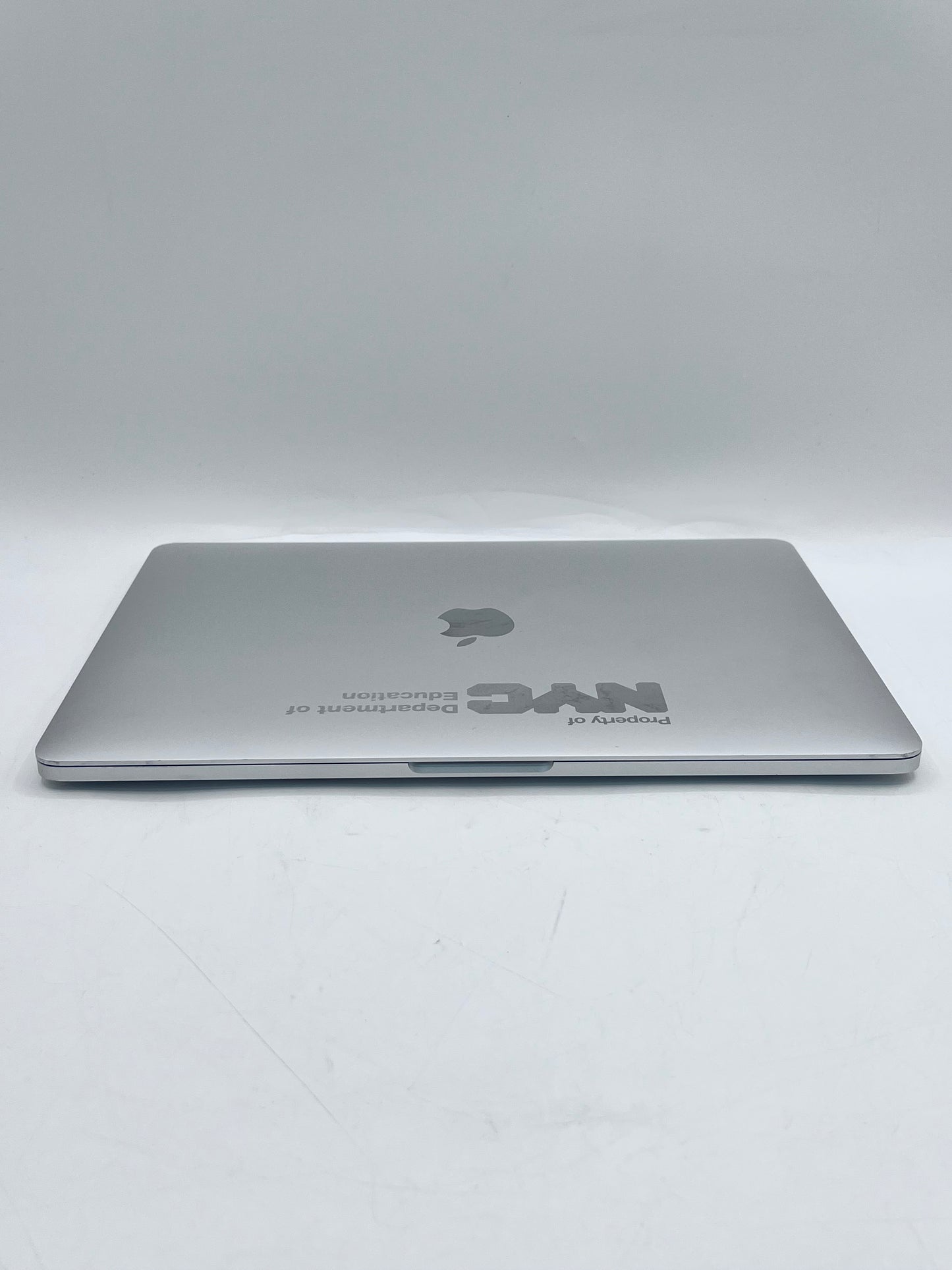 Apple MacBook Pro 13" A2338 2020 M1 8GB 512GB Silver REMOTELY MANAGED