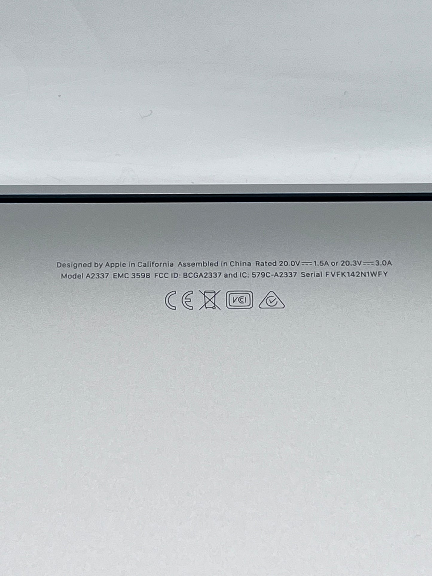 2020 Apple MacBook Air 13.3" M1 7C 8GB 256GB A2337 REMOTELY MANAGED