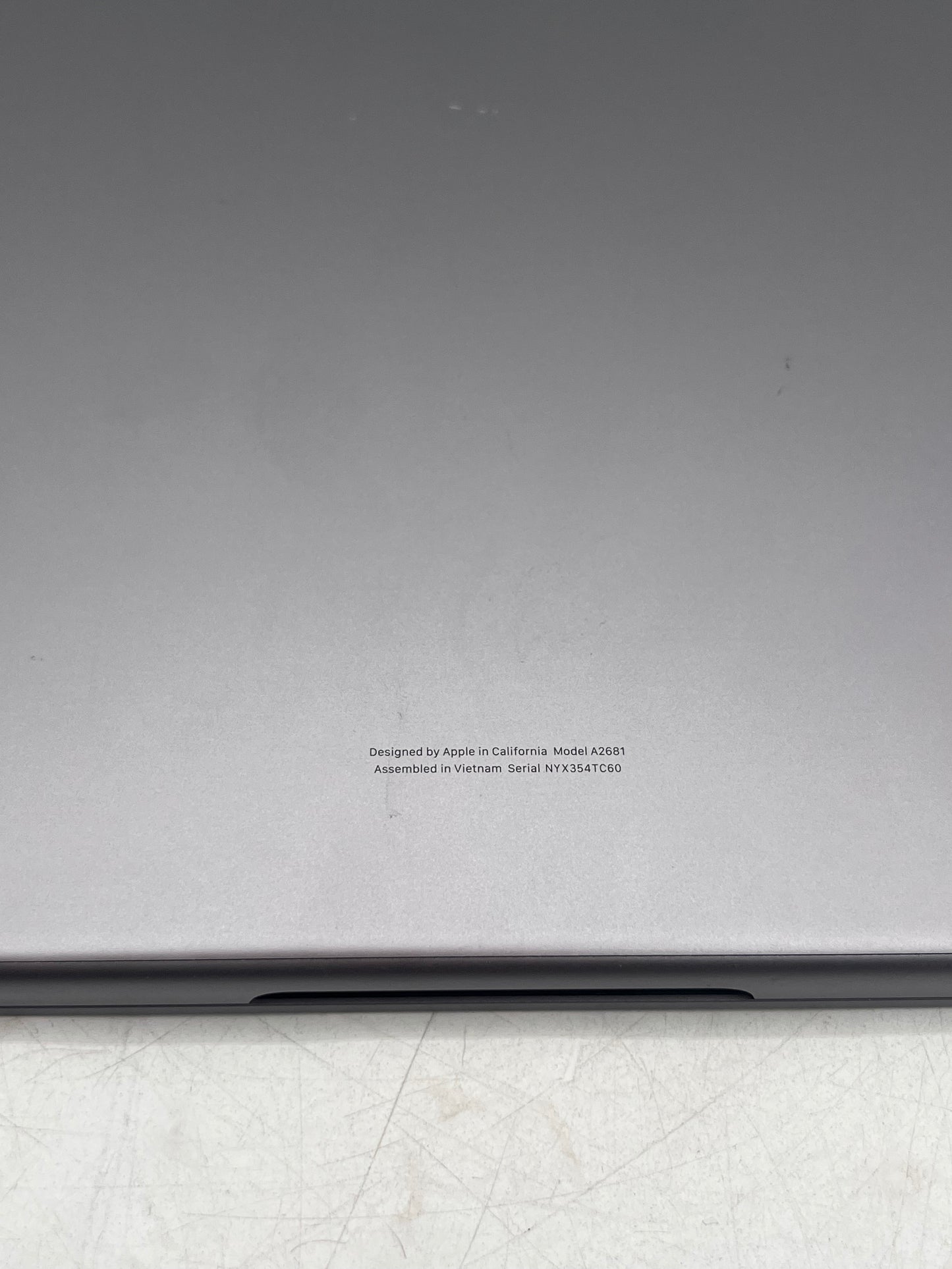 2023 Apple MacBook Air 13" M2 8GB 256GB A2681 Remotely Managed