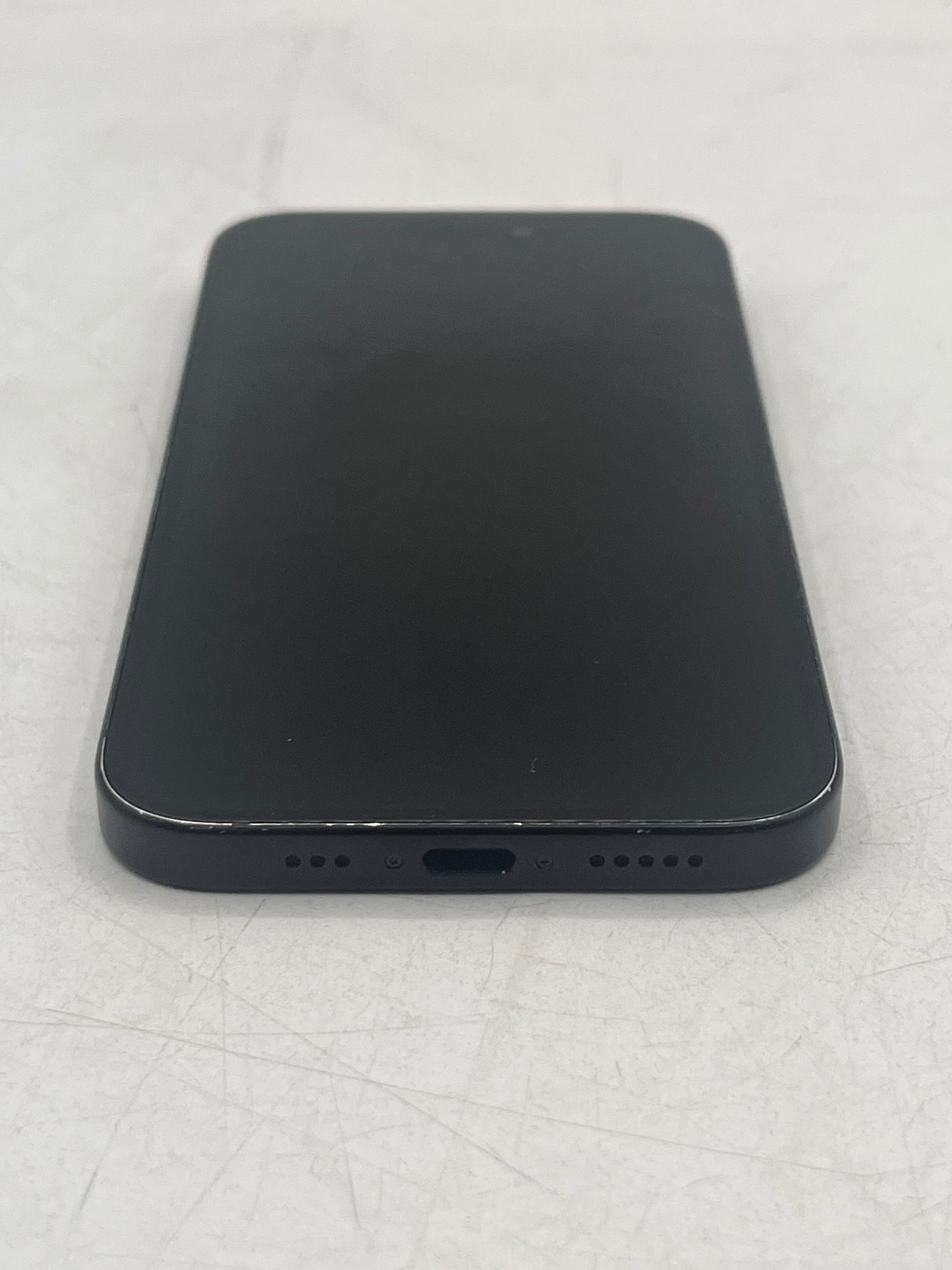 Unlocked Apple iPhone 15 MTPJ3LL/A A2846 128GB Black