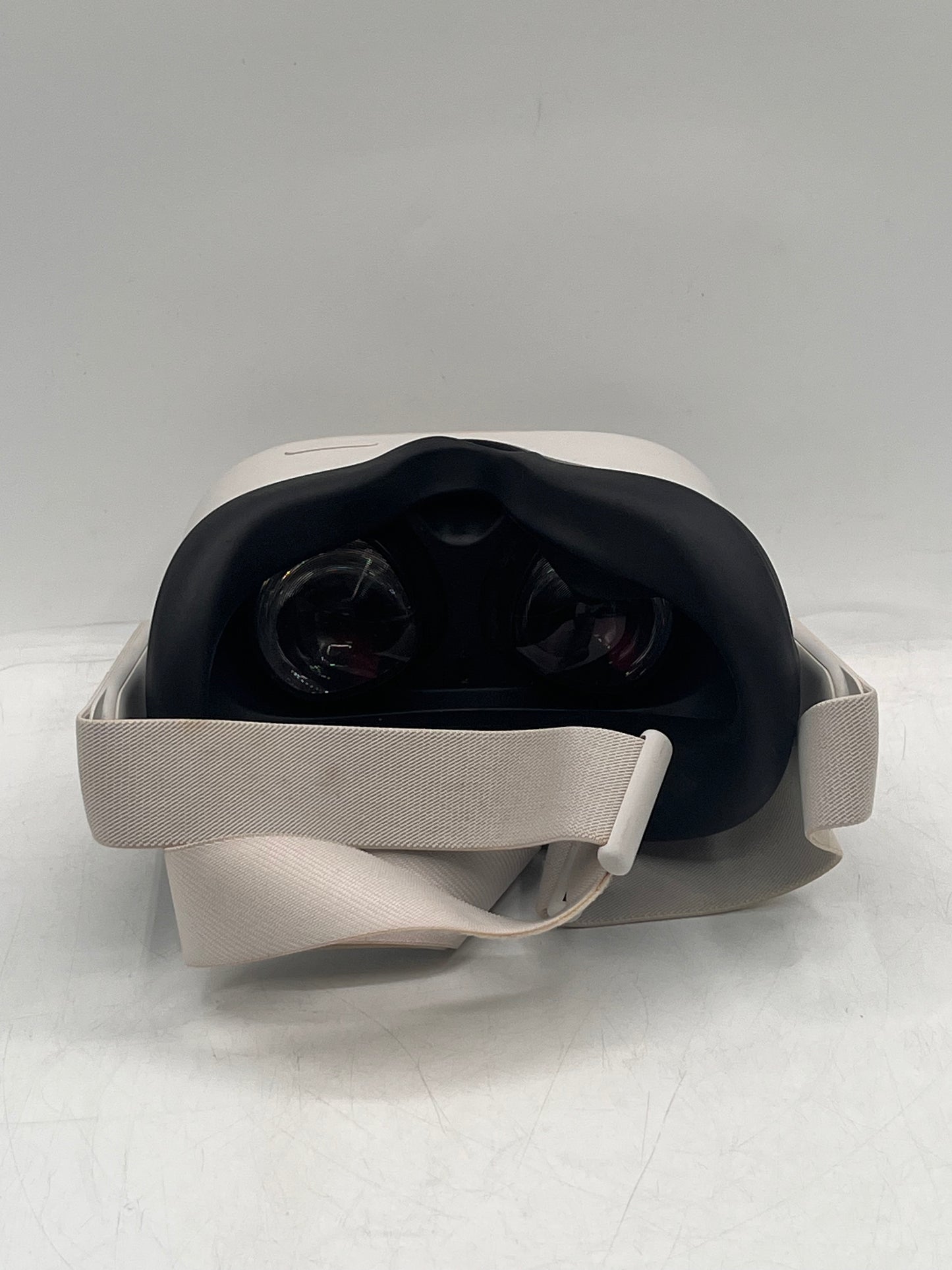 Meta Oculus Quest 2 VR 128GB Headset White