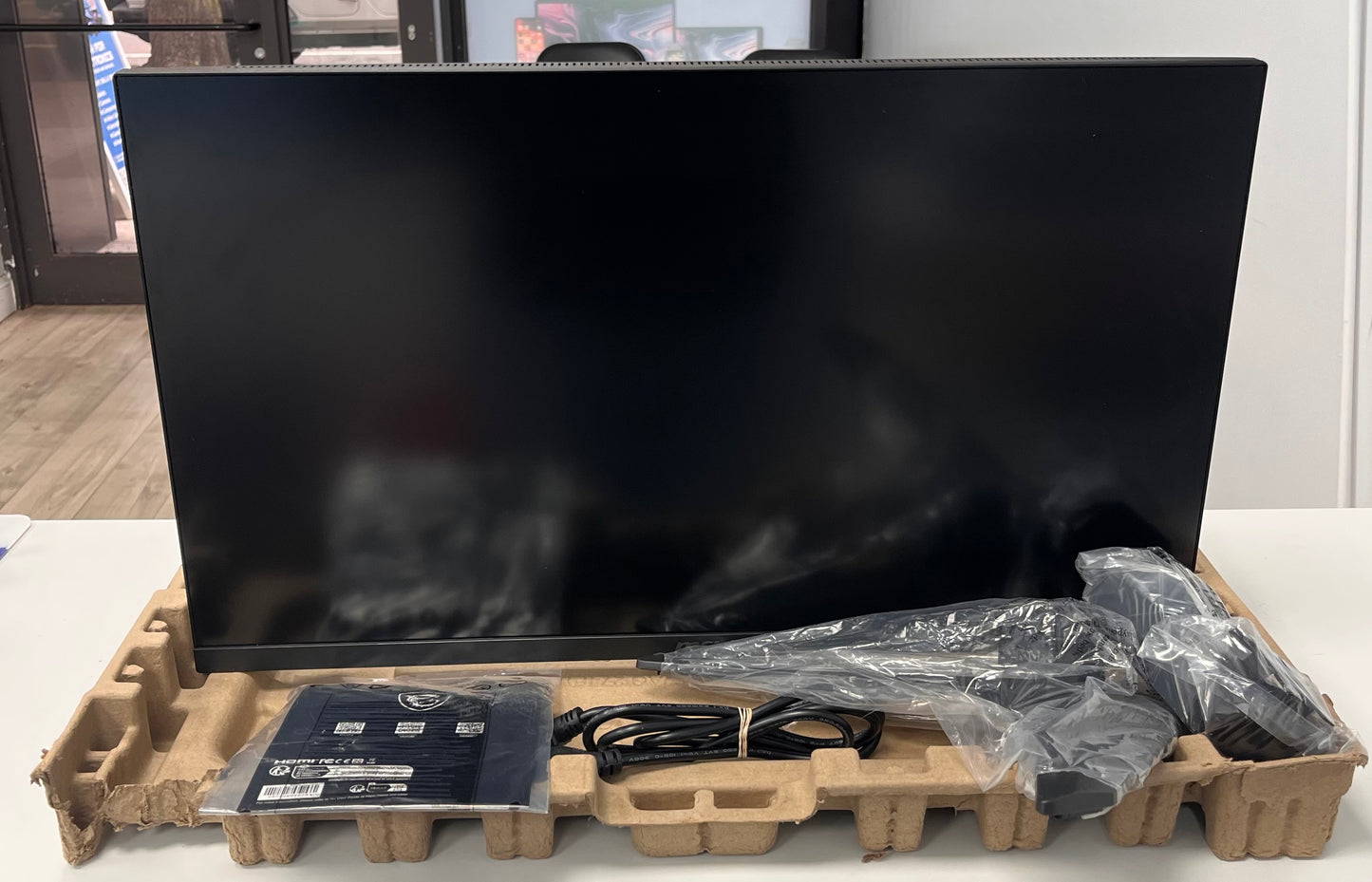 MSI 27" 240 Hz Rapid IPS WQHD Gaming Monitor MAG 274QF X24 - Black