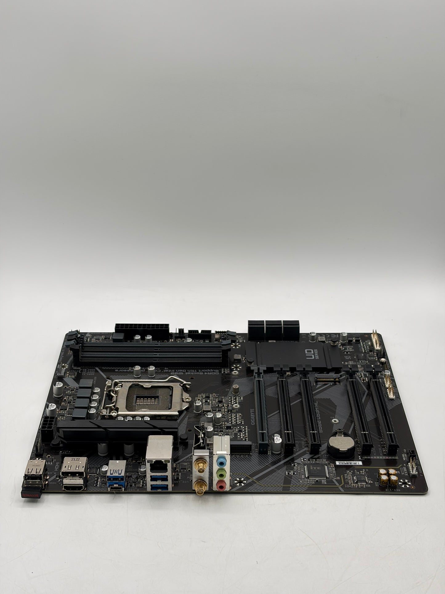 Gigabyte B560 DS3H AC Desktop Motherboard Black