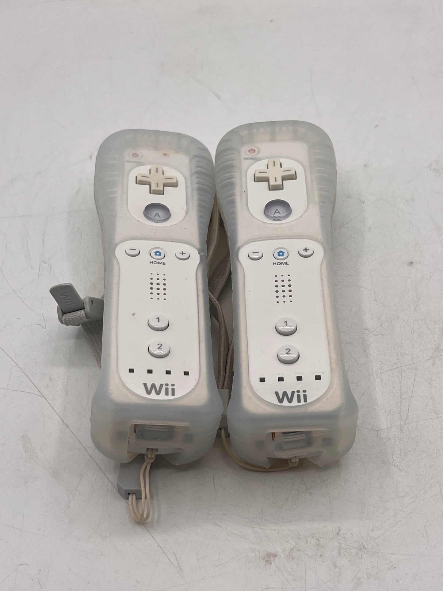Nintendo Wii (RVL-001) 2006 512MB Console White