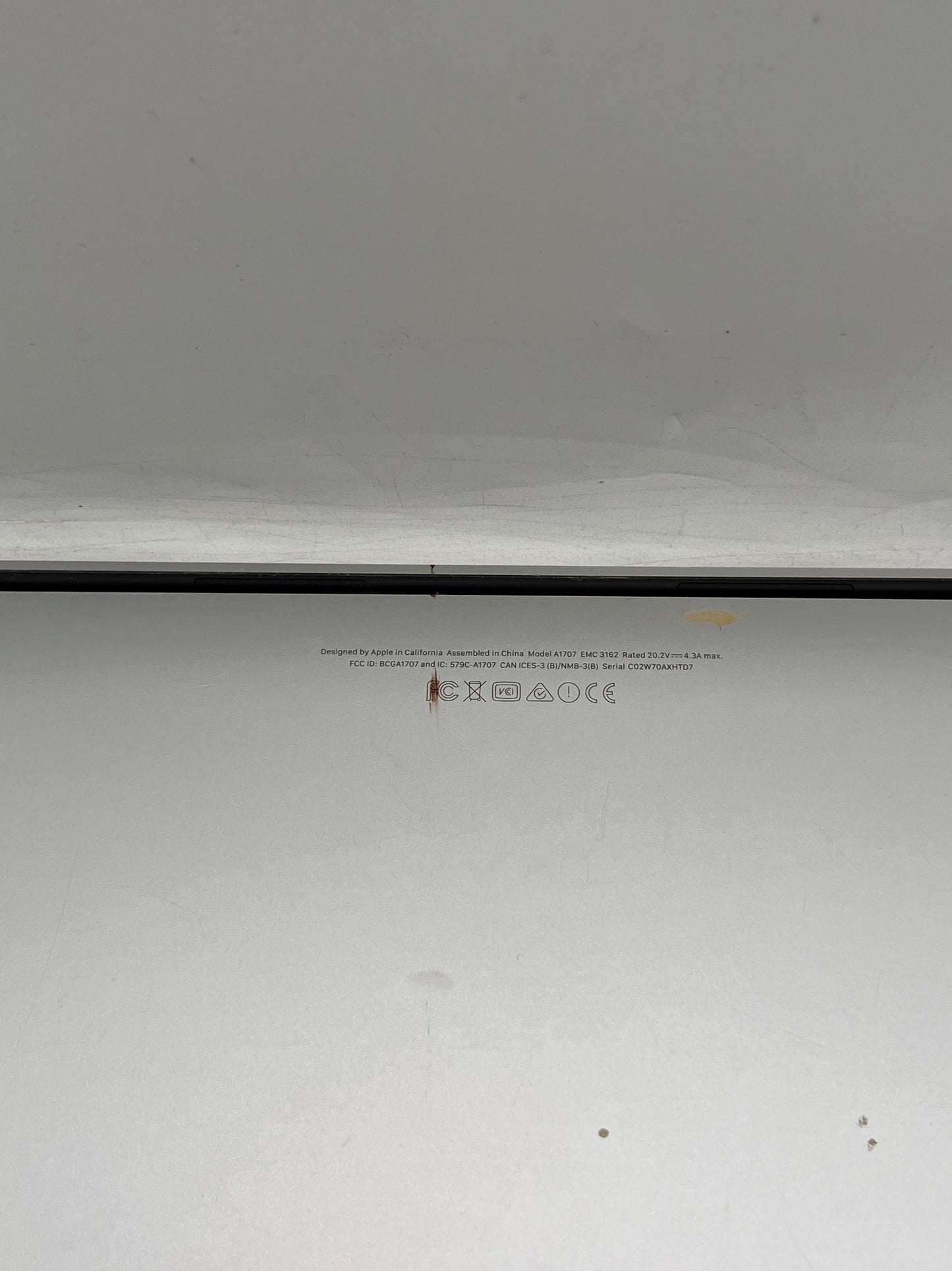 2017 Apple MacBook Pro 15" A1707 16GB 256GB Core i7 NO OS