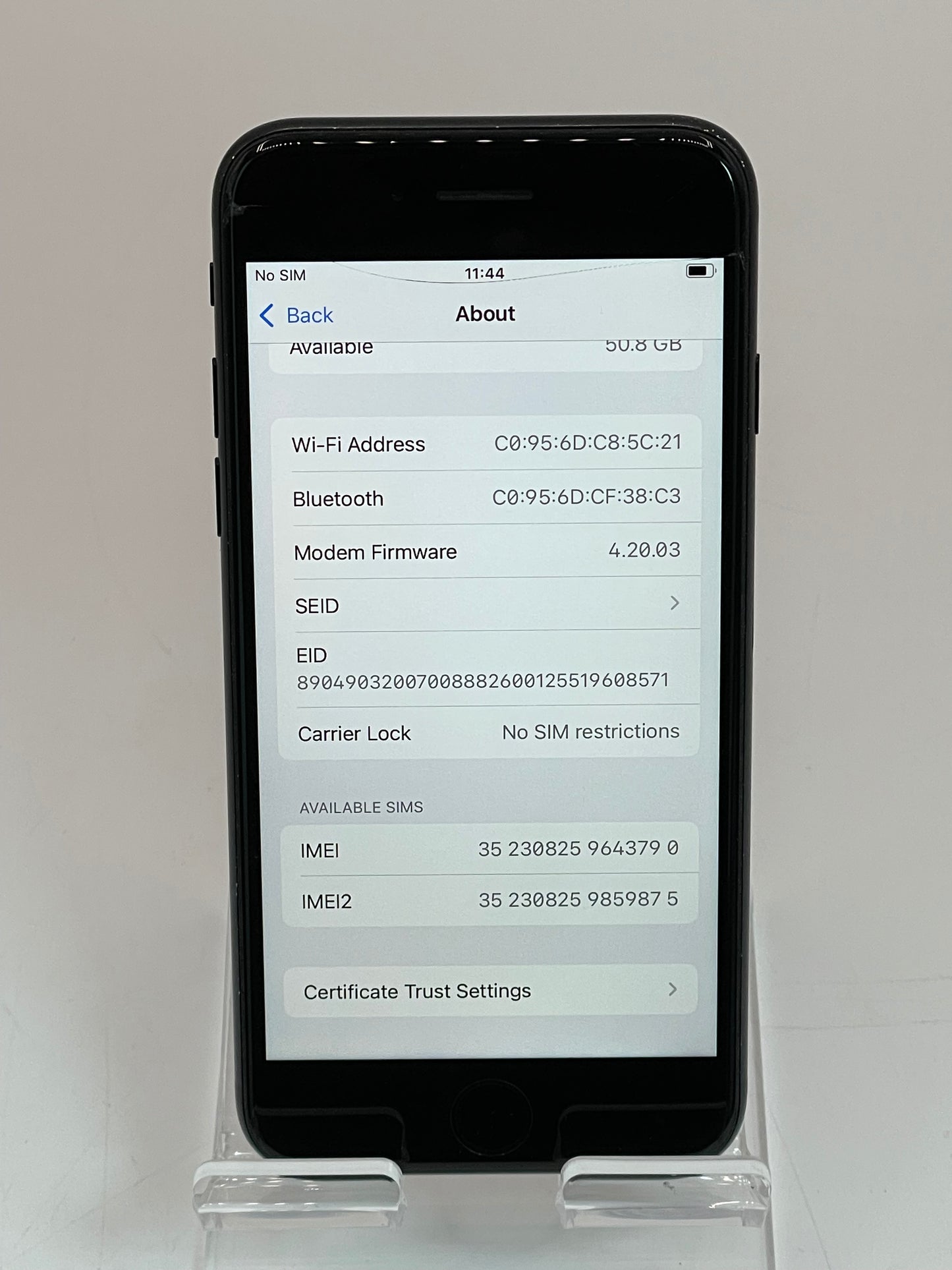 Unlocked Apple iPhone SE 3rd Gen - Blue -Broken Front Glass 64GB A2595 MMX53LL/A