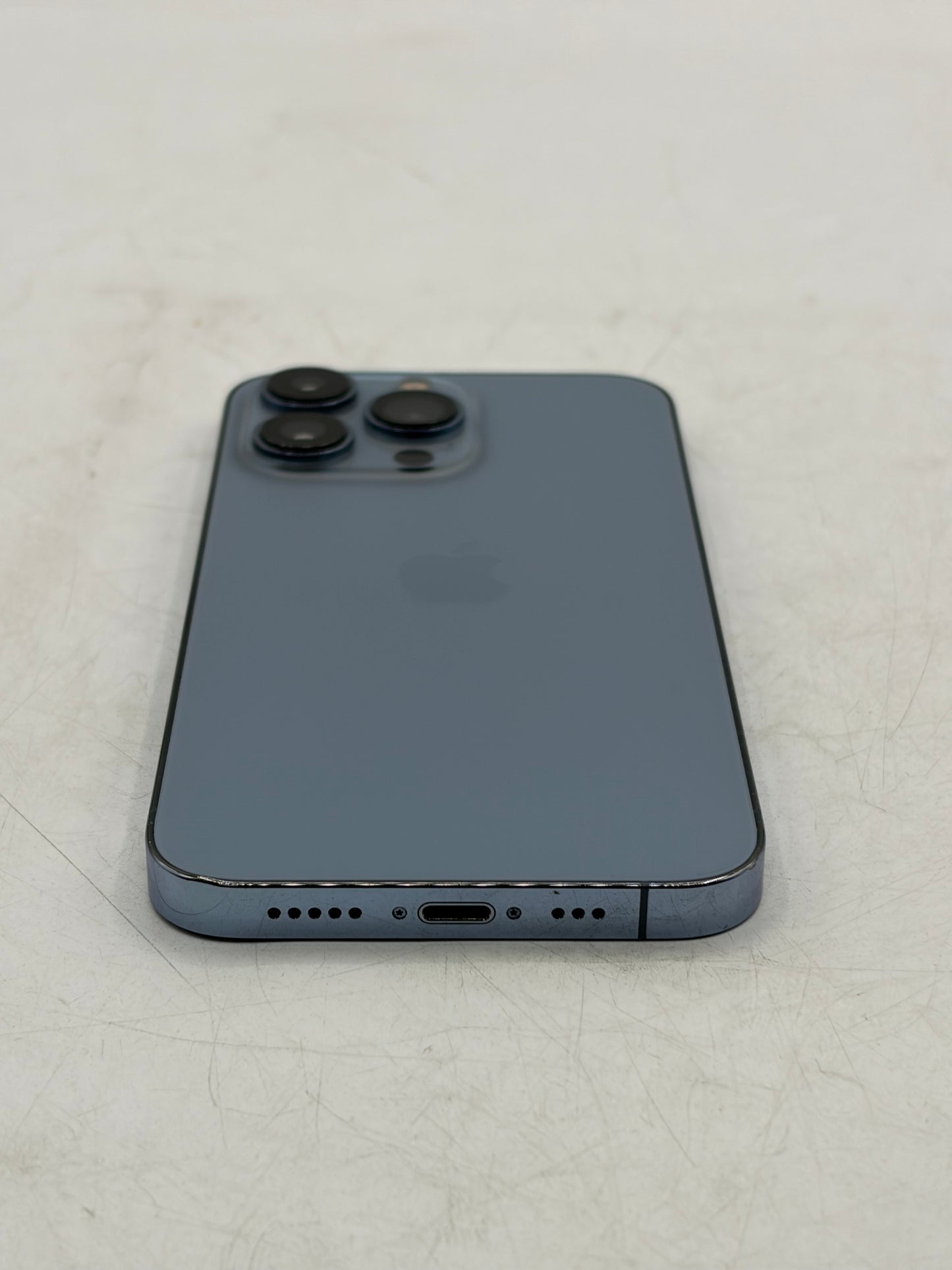 Unlocked Apple iPhone 13 Pro 128GB Blue A2483 MLTT3LL/A Service Battery