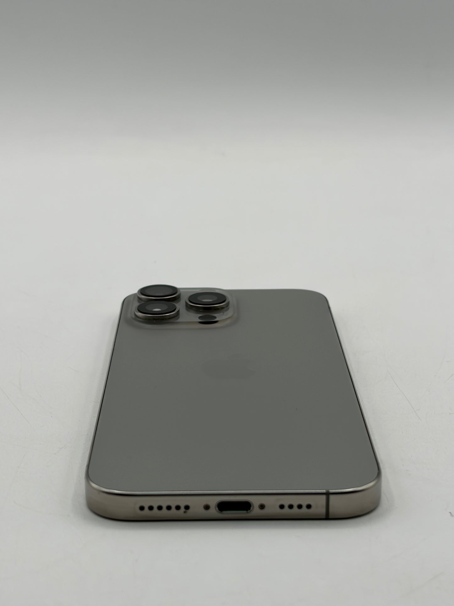 T-Mobile Only Apple iPhone 16 Pro Max 256GB A3084 MYW63LL/A 91% BH Titanium