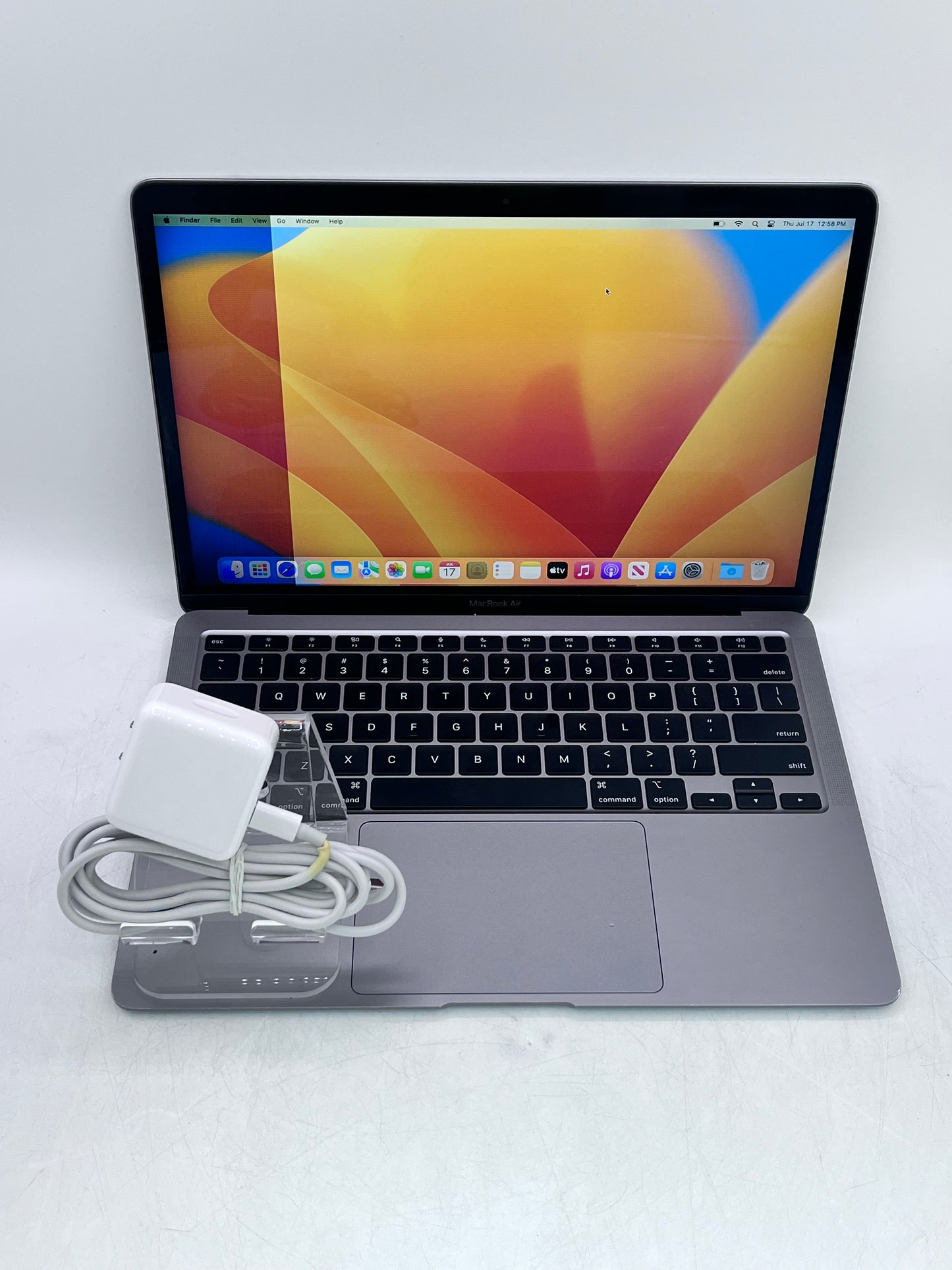 2020 Apple MacBook Air M1 A2337 Silver - 8GB RAM 256GB SSD READ