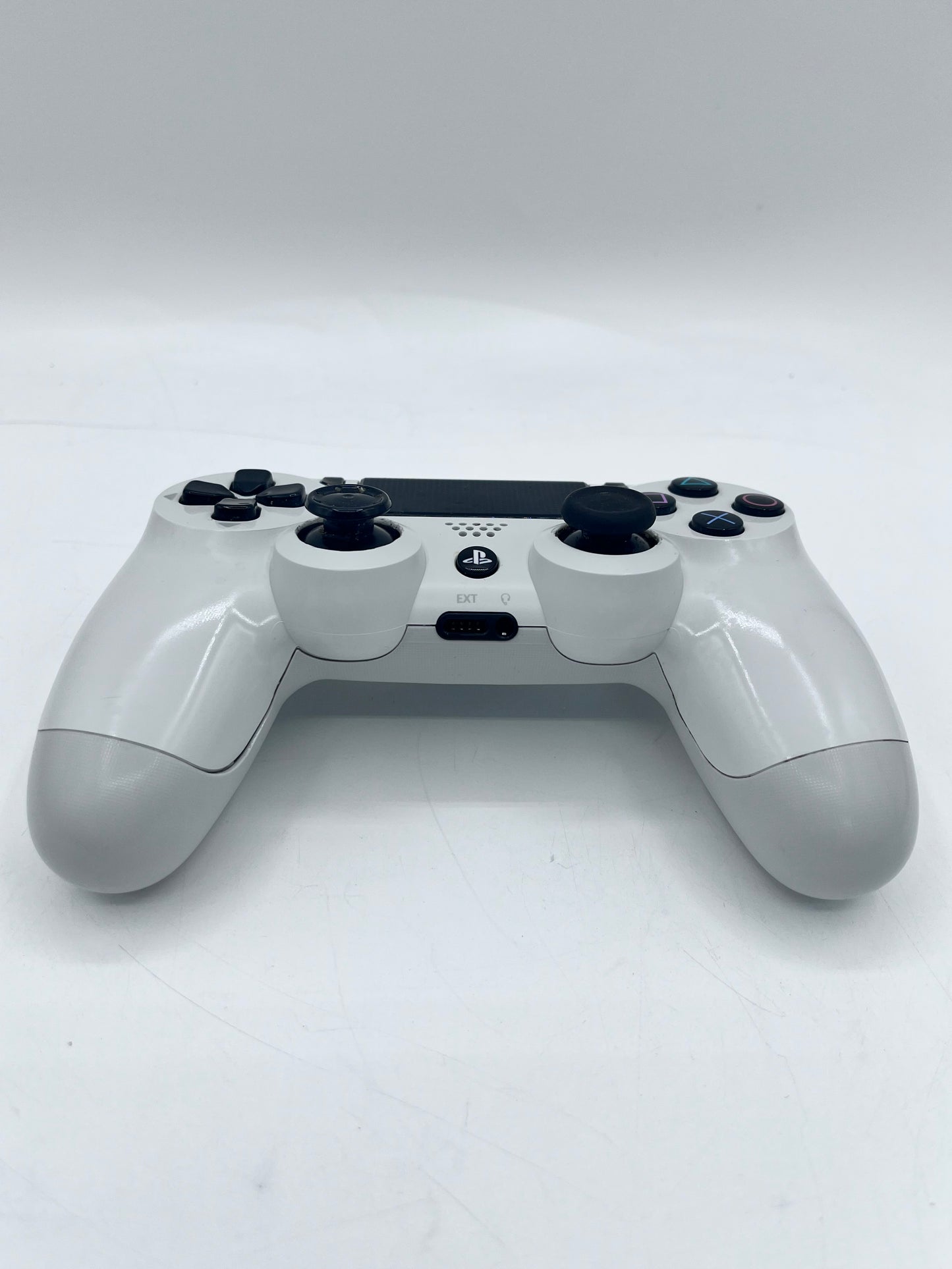 Sony PS4 Dynasty Special Edition CUH-1215A 500GB Console with DualShock 4 White