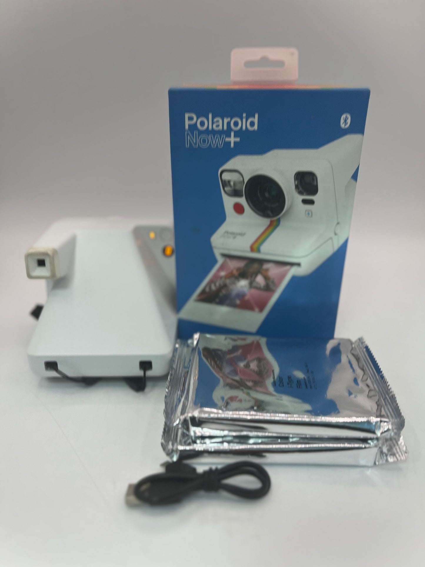 Polaroid Now Plus Generation 3 Black Instant Camera Polaroid w/3 Films Free Shipping