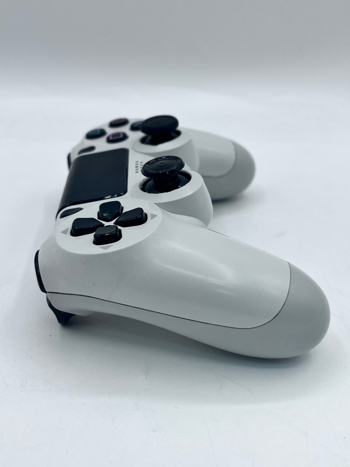 Sony PS4 Dynasty Special Edition CUH-1215A 500GB Console with DualShock 4 White