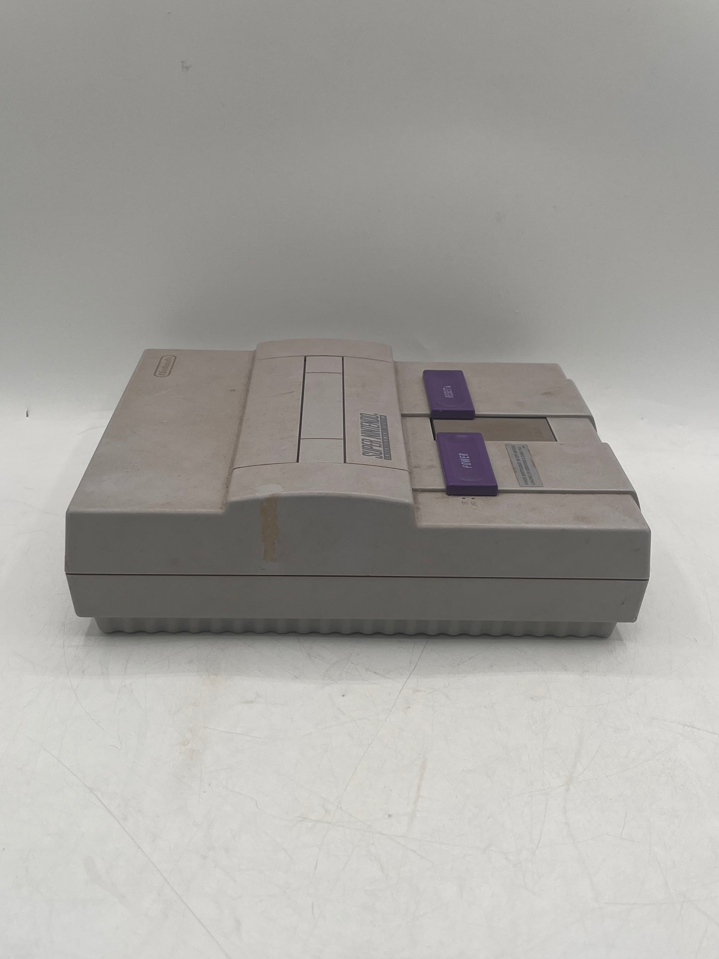 Nintendo Super NES (SNS-001) 1991 Video Game System - White