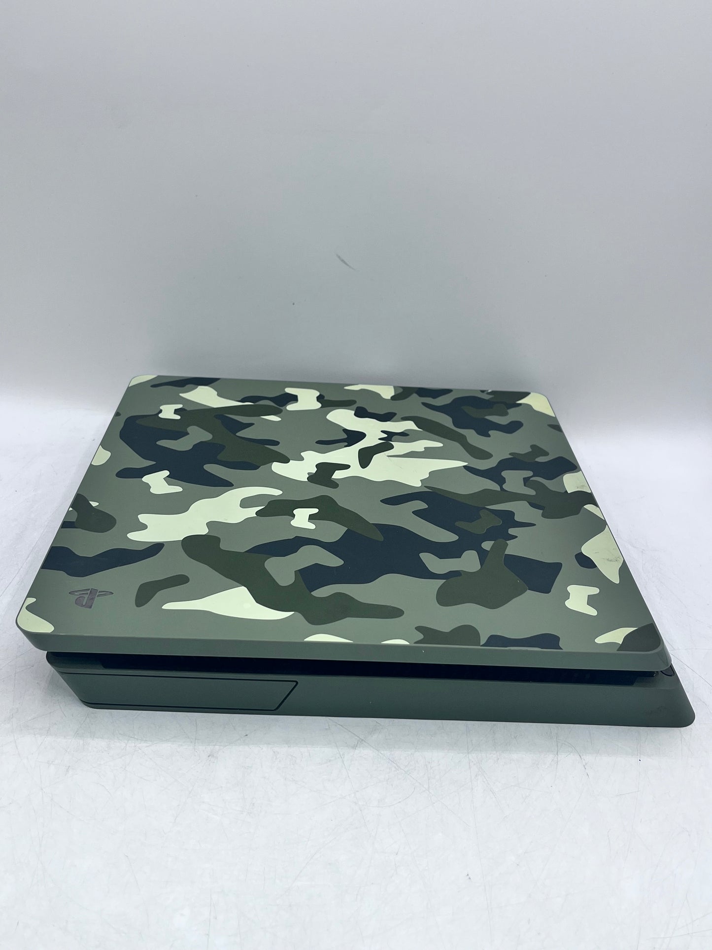 Sony PlayStation 4 Slim Call of Duty CUH-2115B 1TB - Camouflage