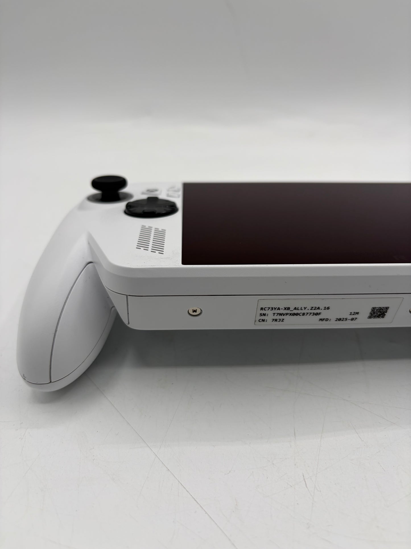 Asus ROG Ally XBOX 7" AMD Ryzen Z2 A 16GB 512GB White RC73YA Handheld Console