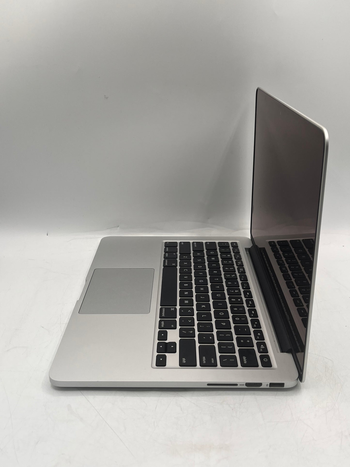 Apple MacBook Pro 13" A1502 2015 Core i5 2.7GHz 8GB 256GB Silver