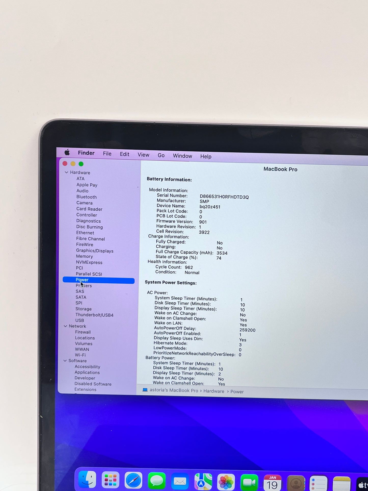 Apple MacBook Pro A1706 2016 13.3" i5 2.90GHz 8GB 256GB SSD Touch Bar Free Shipping