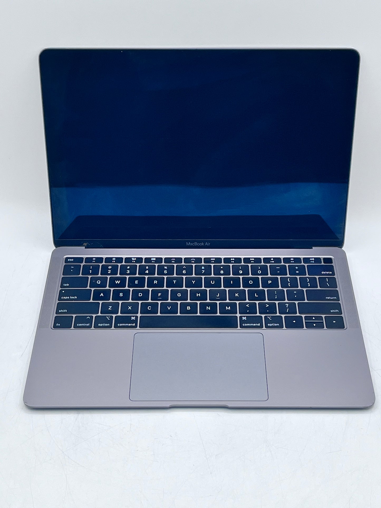 Apple MacBook AIR 13" 2018 A1932 Gray FOR PARTS AS IT IS DOES NOT TURN ON