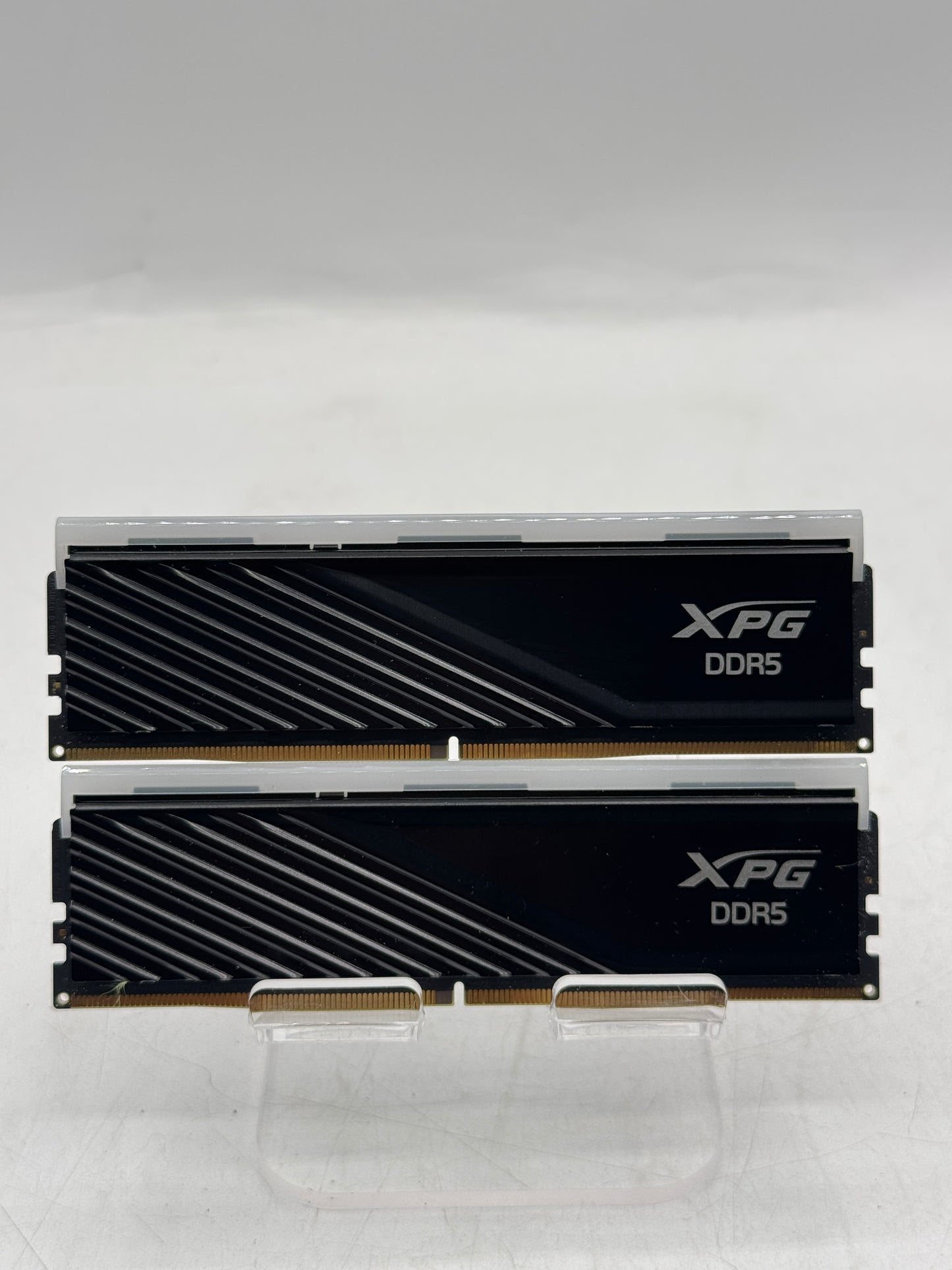 XPG 32GB (2x16GB) Desktop Gaming RAM DDR5 5600MHz AX5U5600C4616G-BLABRBK