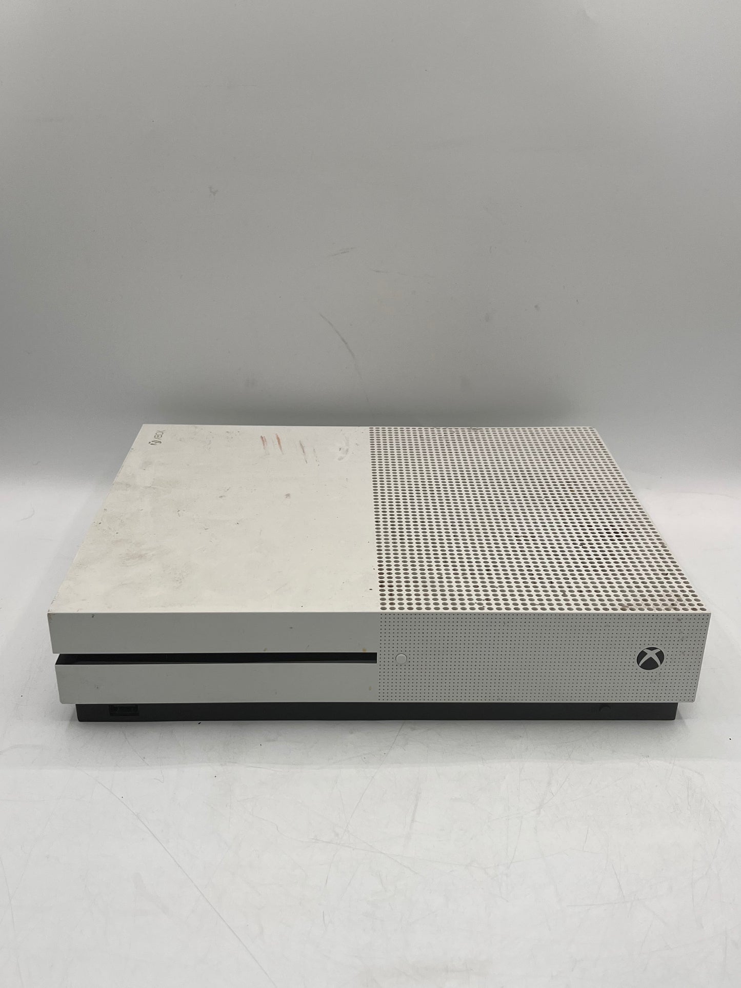 Microsoft Xbox One S 1681 1TB White w/ Controller