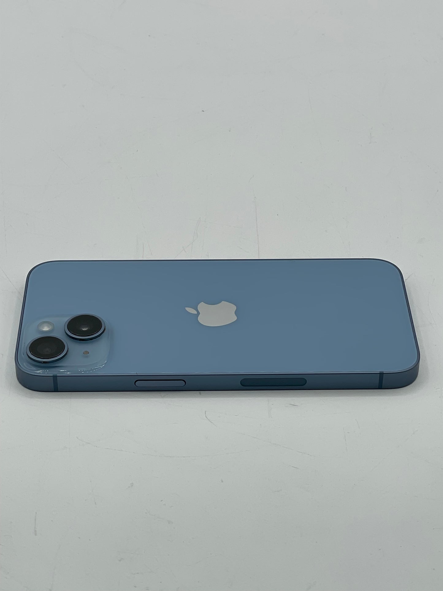 Unlocked Apple iPhone 14 6.1” 128GB Blue A2649 MPVH3LL/A Free Shipping