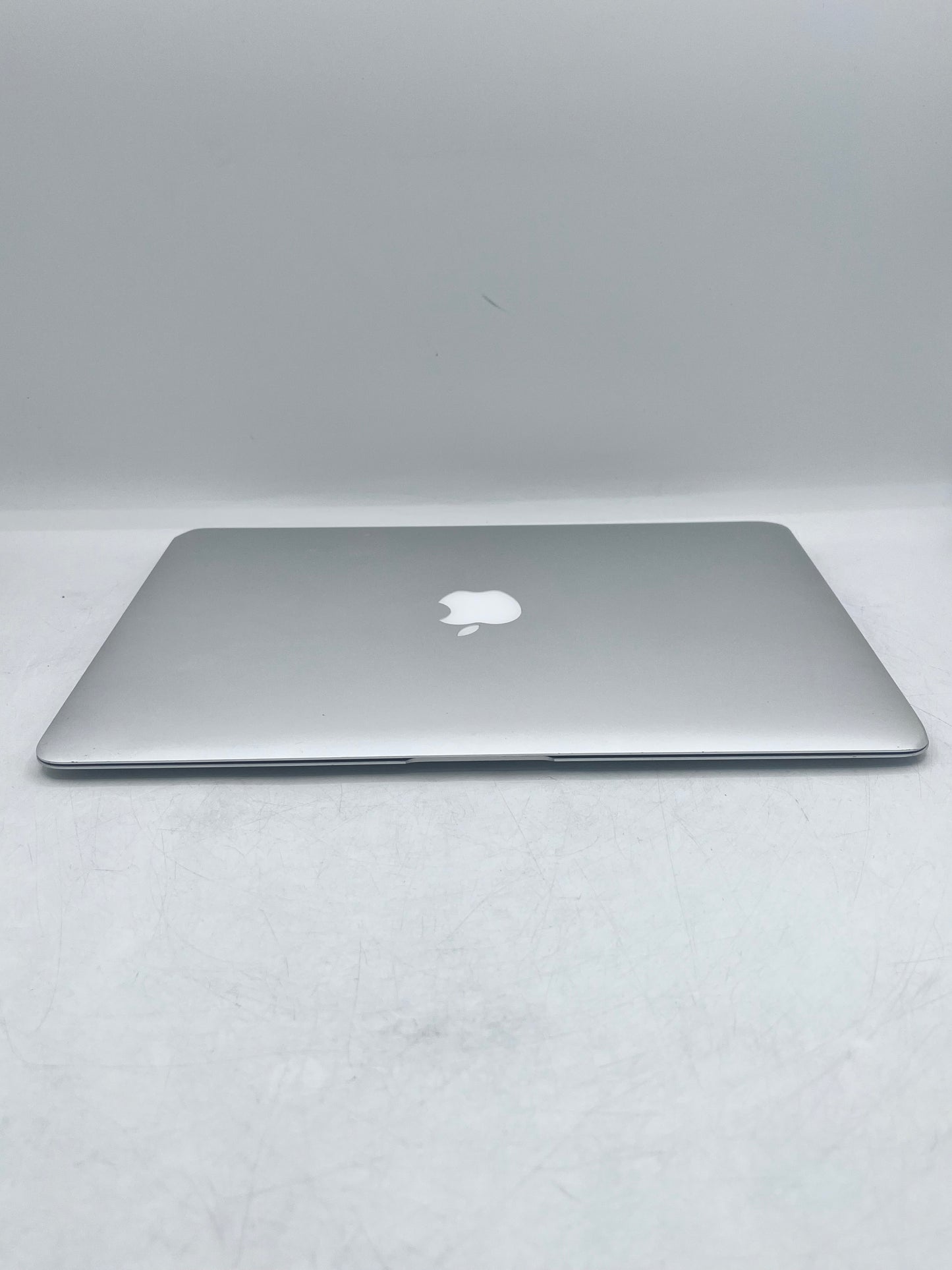 Apple MacBook Air 13" MQD32LL/A A1466 (2017)  Intel i5 8GB 128GB - Silver No OS