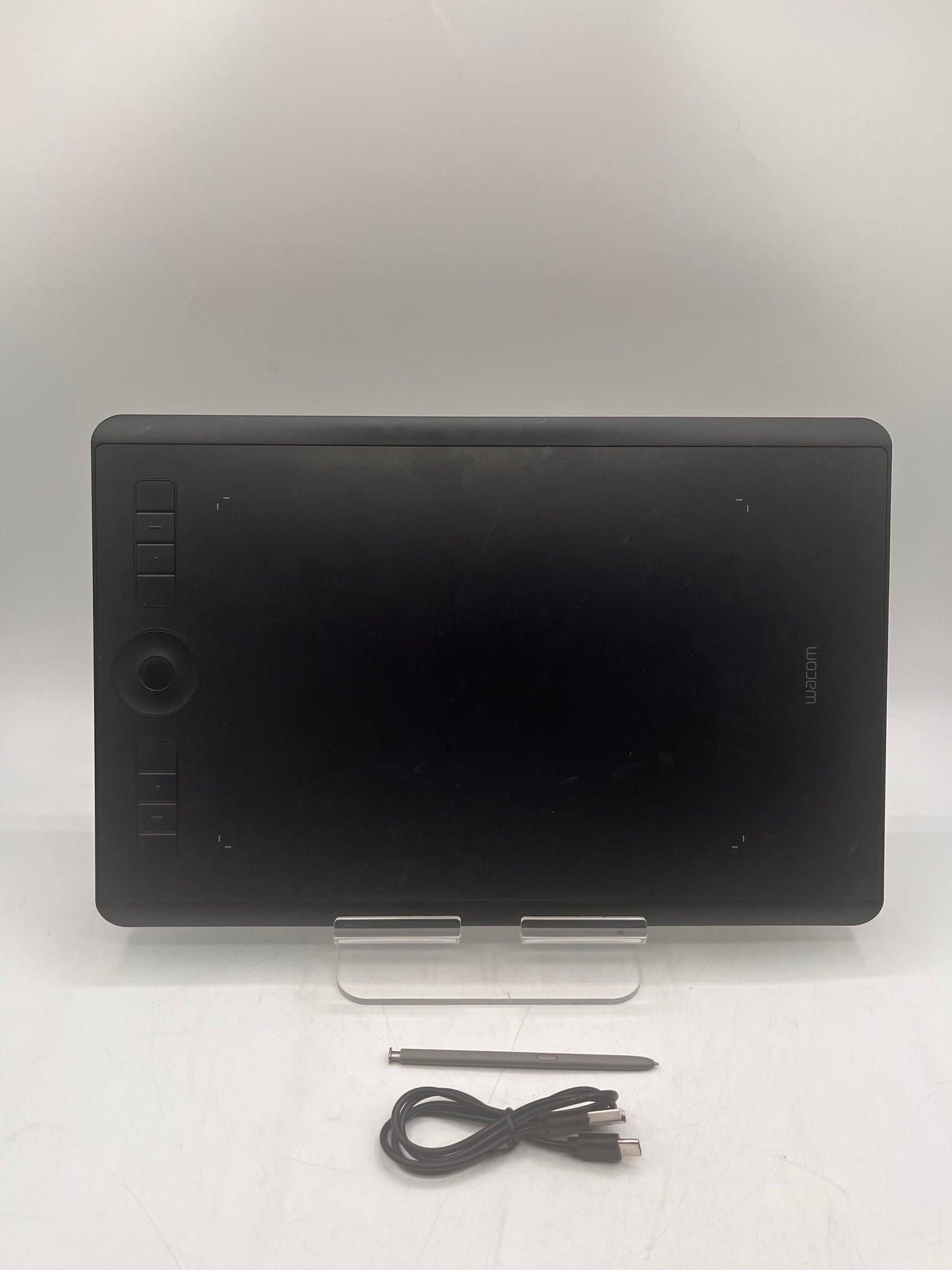 Wacom PTH660 Intuos Pro Medium Graphic Tablet with Pen and USB Cable