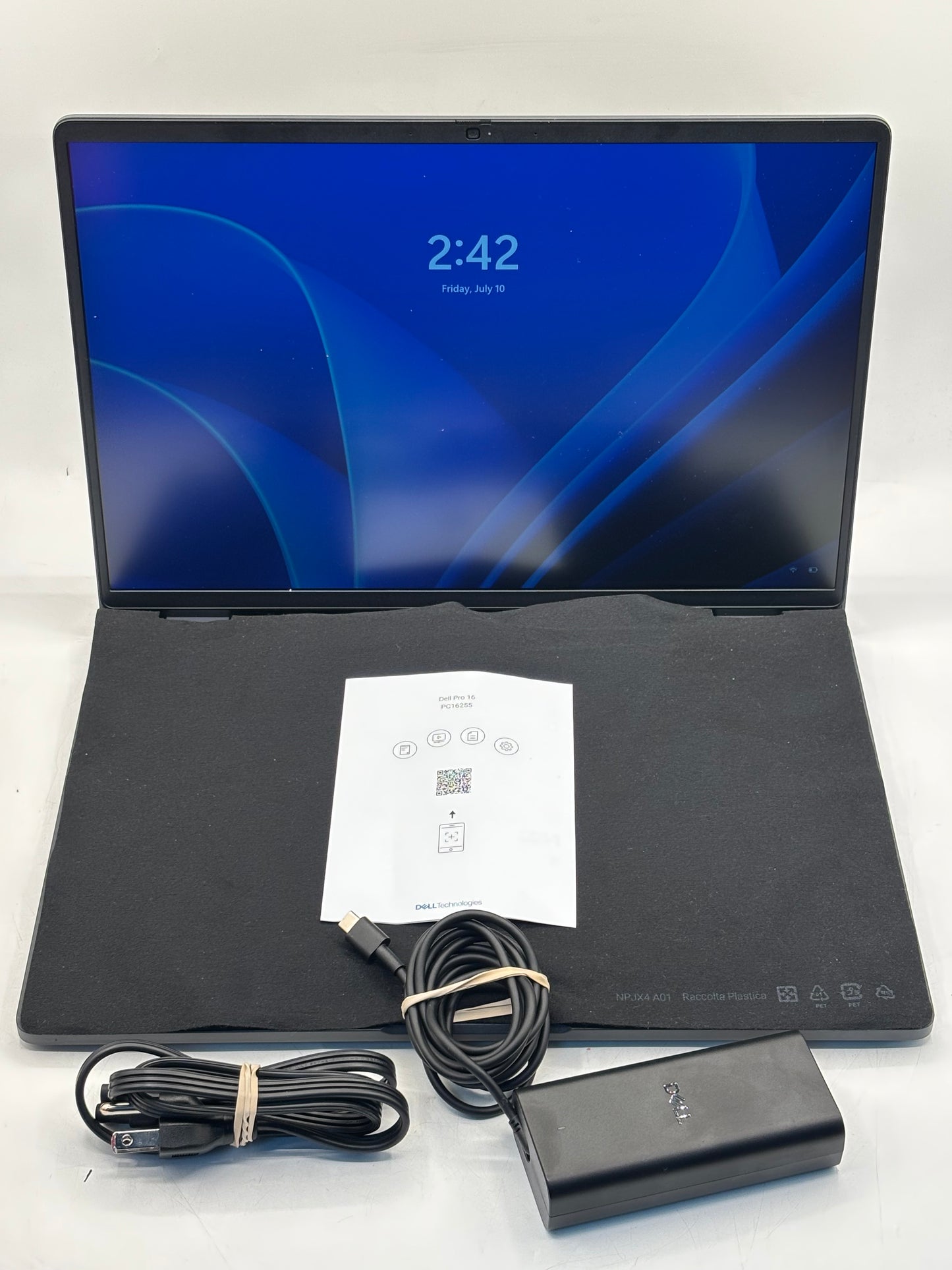Dell Pro 16 PC16255 AMD Ryzen 5 220 8GB 256GB SSD Black Excellent Condition