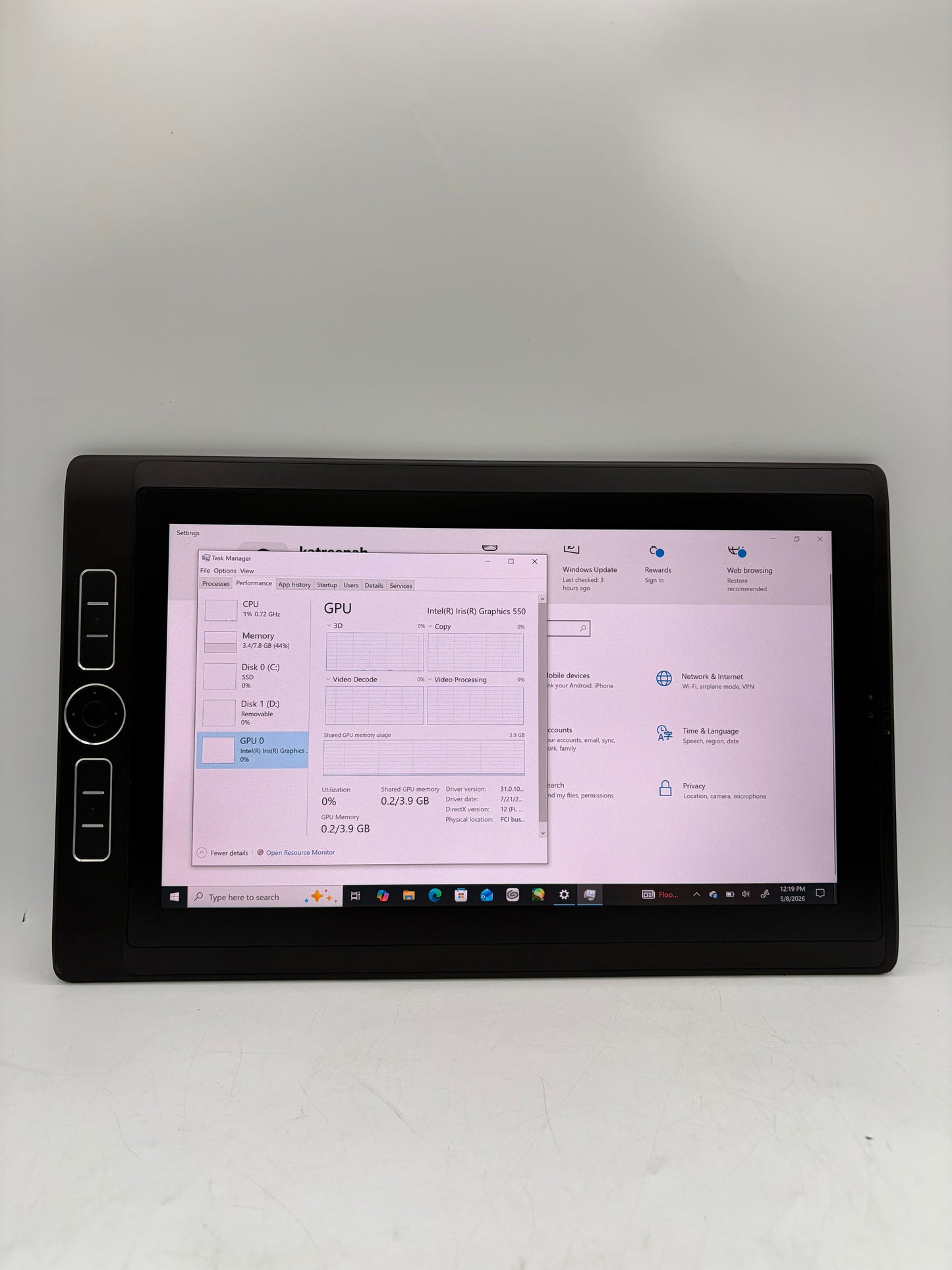Wacom MobileStudio Pro 13 DTH-W1320 Graphics Tablet Computer i7-6567U 8GB 256GB