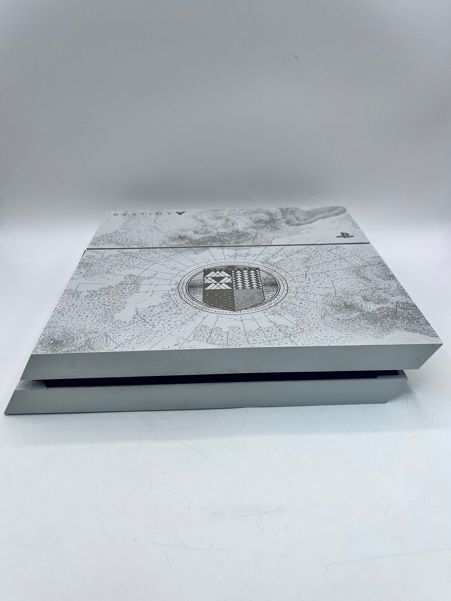 Sony PS4 Dynasty Special Edition CUH-1215A 500GB Console with DualShock 4 White