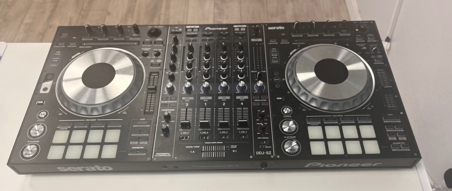 Pioneer DDJ-SZ Professional 4-Ch DJ Controller for Serato Tested w/ Case Free Shipping