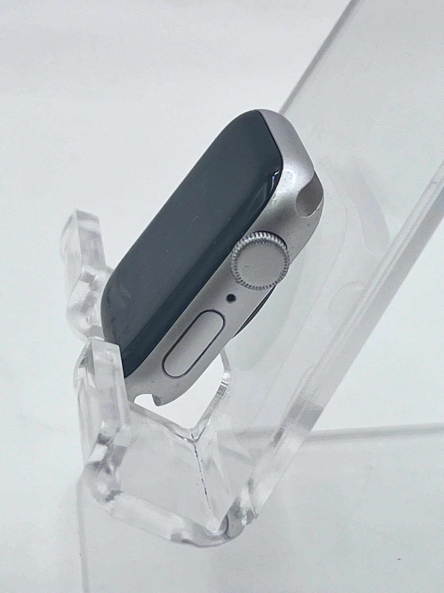 Apple Watch SE (2nd Gen) 40mm GPS Only - Silver
