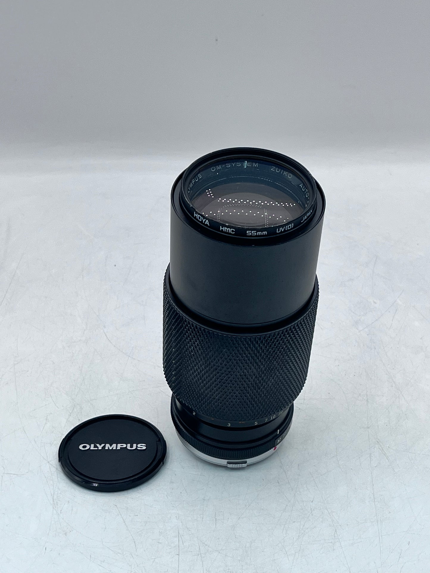 Olympus OM-System Zuiko 65-200mm f/4 Black Lens